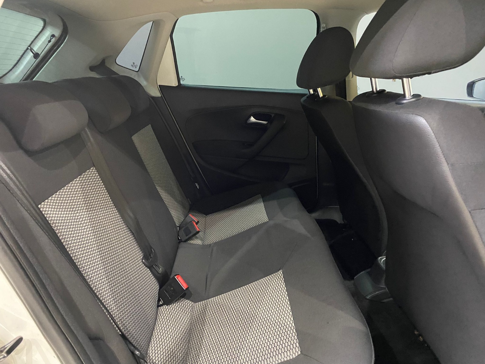 2013 Dizel Manuel Volkswagen Polo Beyaz Gürel Tasarım Aksesuar Otomotiv San. Tic. Ltd. Şti.