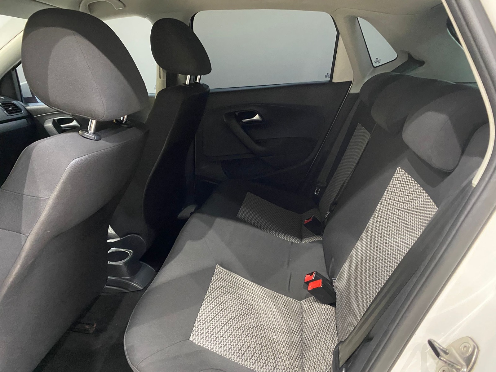 2013 Dizel Manuel Volkswagen Polo Beyaz Gürel Tasarım Aksesuar Otomotiv San. Tic. Ltd. Şti.