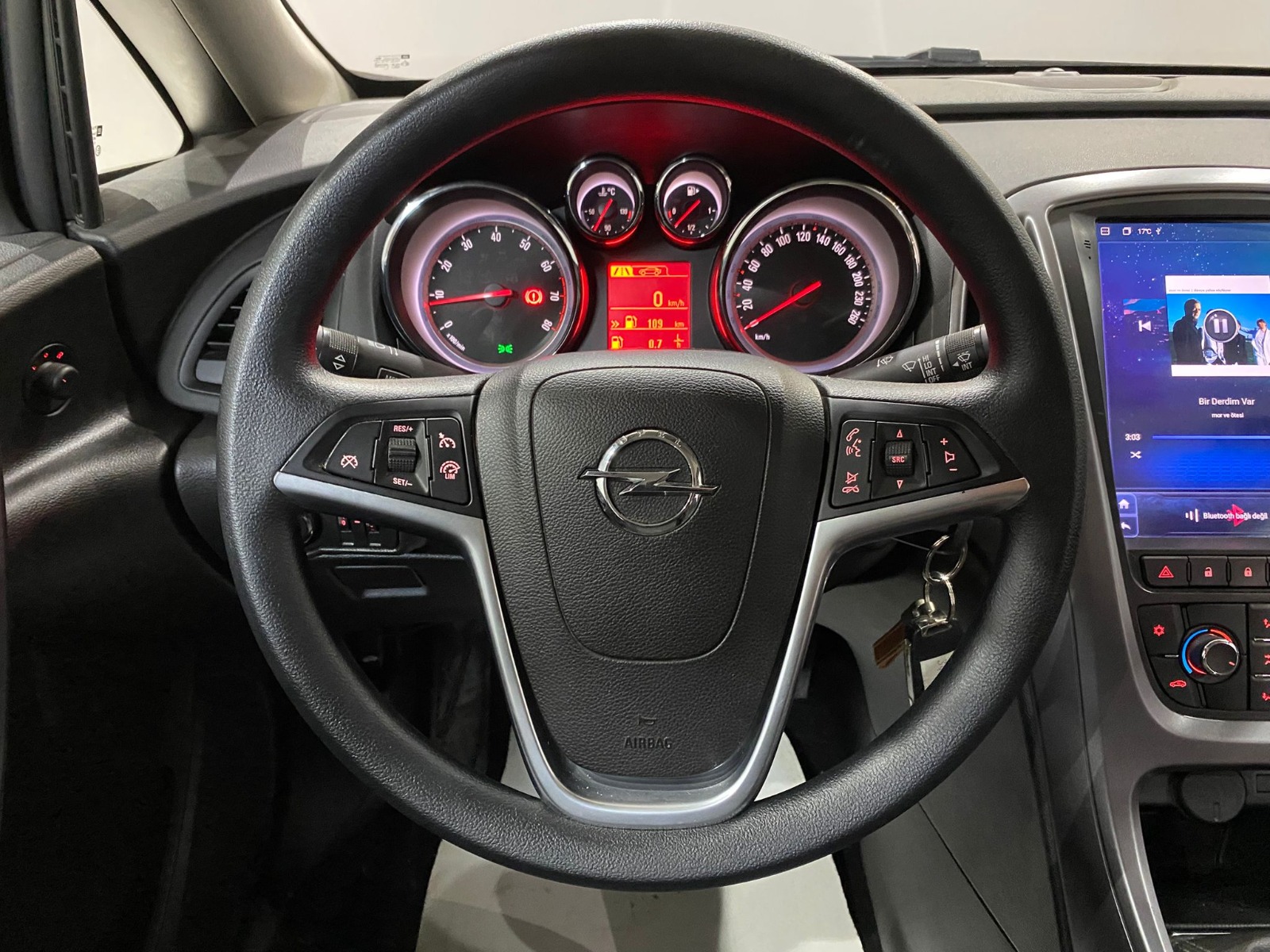 2018 Benzin Manuel Opel Astra Gri Gürel Tasarım Aksesuar Otomotiv San. Tic. Ltd. Şti.