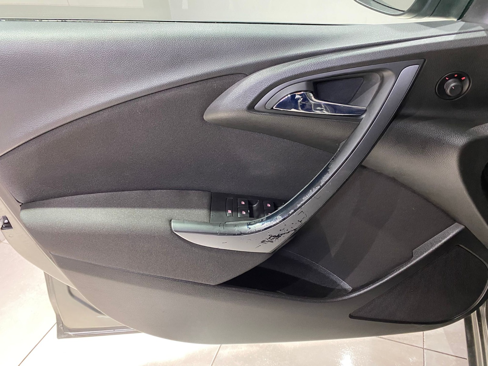 2018 Benzin Manuel Opel Astra Gri Gürel Tasarım Aksesuar Otomotiv San. Tic. Ltd. Şti.