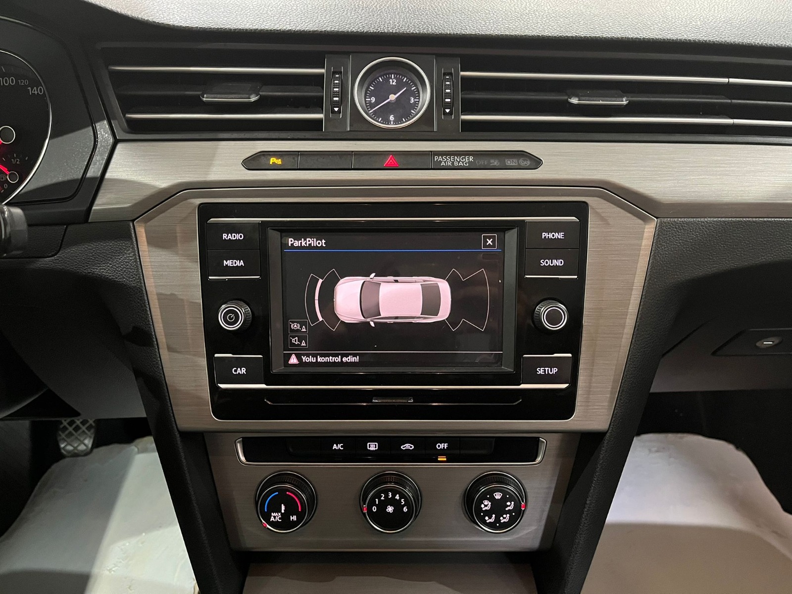 2018 Benzin Manuel Volkswagen Passat Mavi Gürel Tasarım Aksesuar Otomotiv San. Tic. Ltd. Şti.