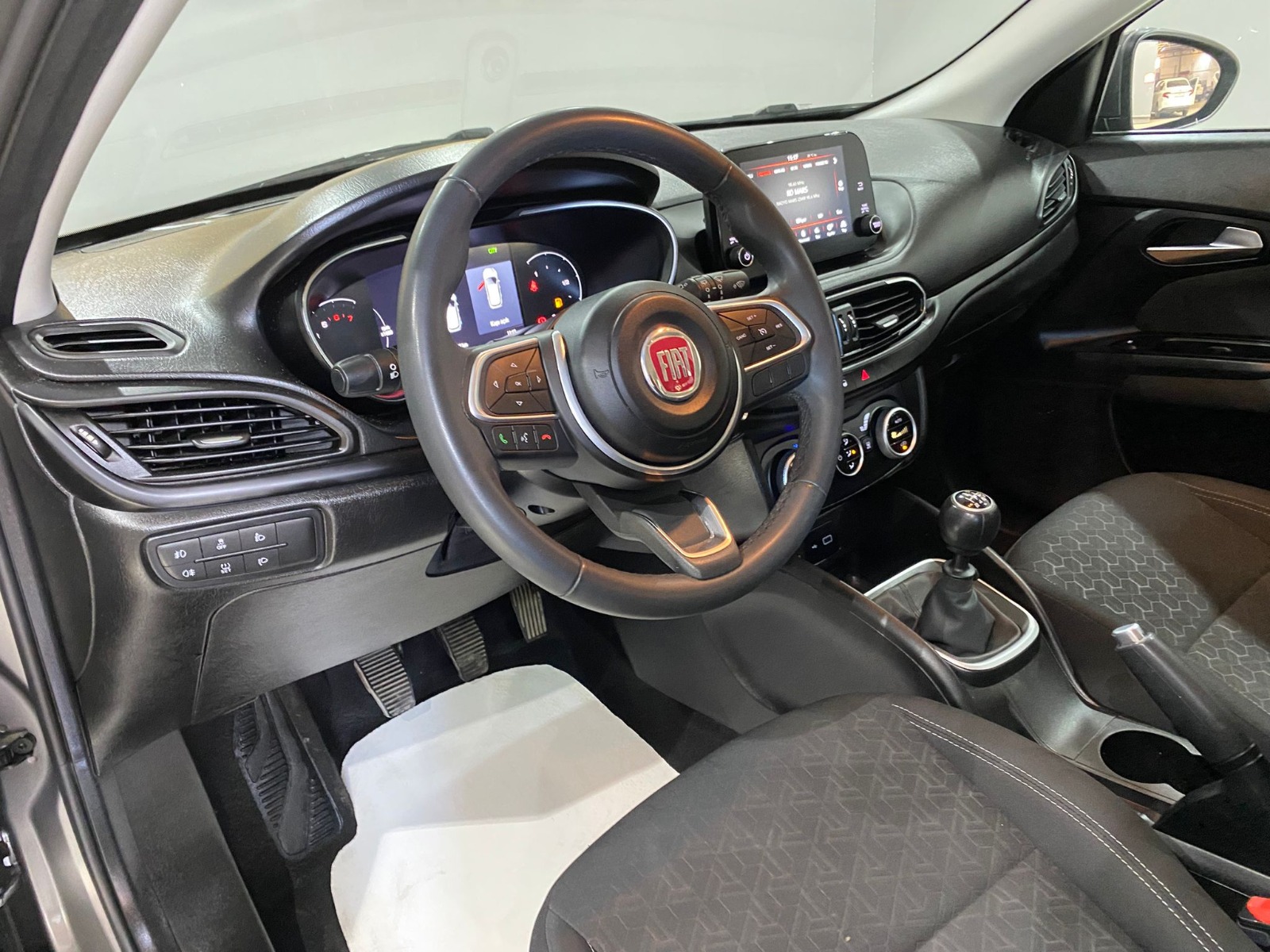 2023 Benzin Manuel Fiat Egea Gri Gürel Tasarım Aksesuar Otomotiv San. Tic. Ltd. Şti.