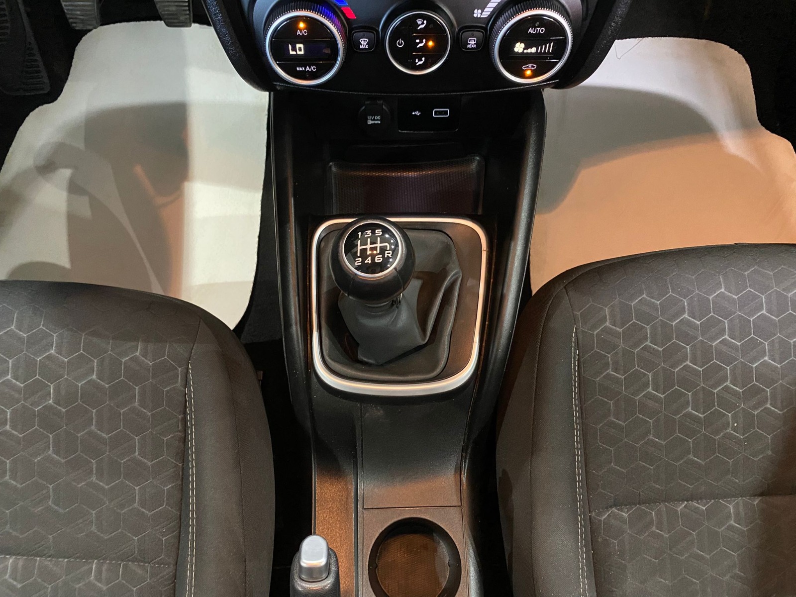 2023 Benzin Manuel Fiat Egea Gri Gürel Tasarım Aksesuar Otomotiv San. Tic. Ltd. Şti.
