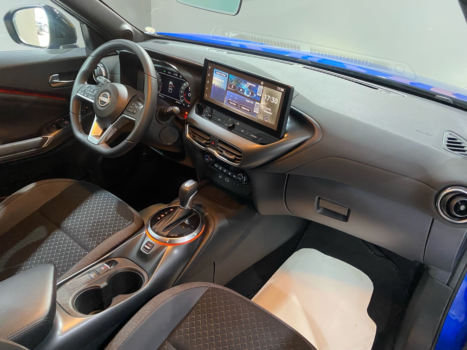 2024 Benzin Otomatik Nissan Juke Mavi Gürel Tasarım Aksesuar Otomotiv San. Tic. Ltd. Şti.