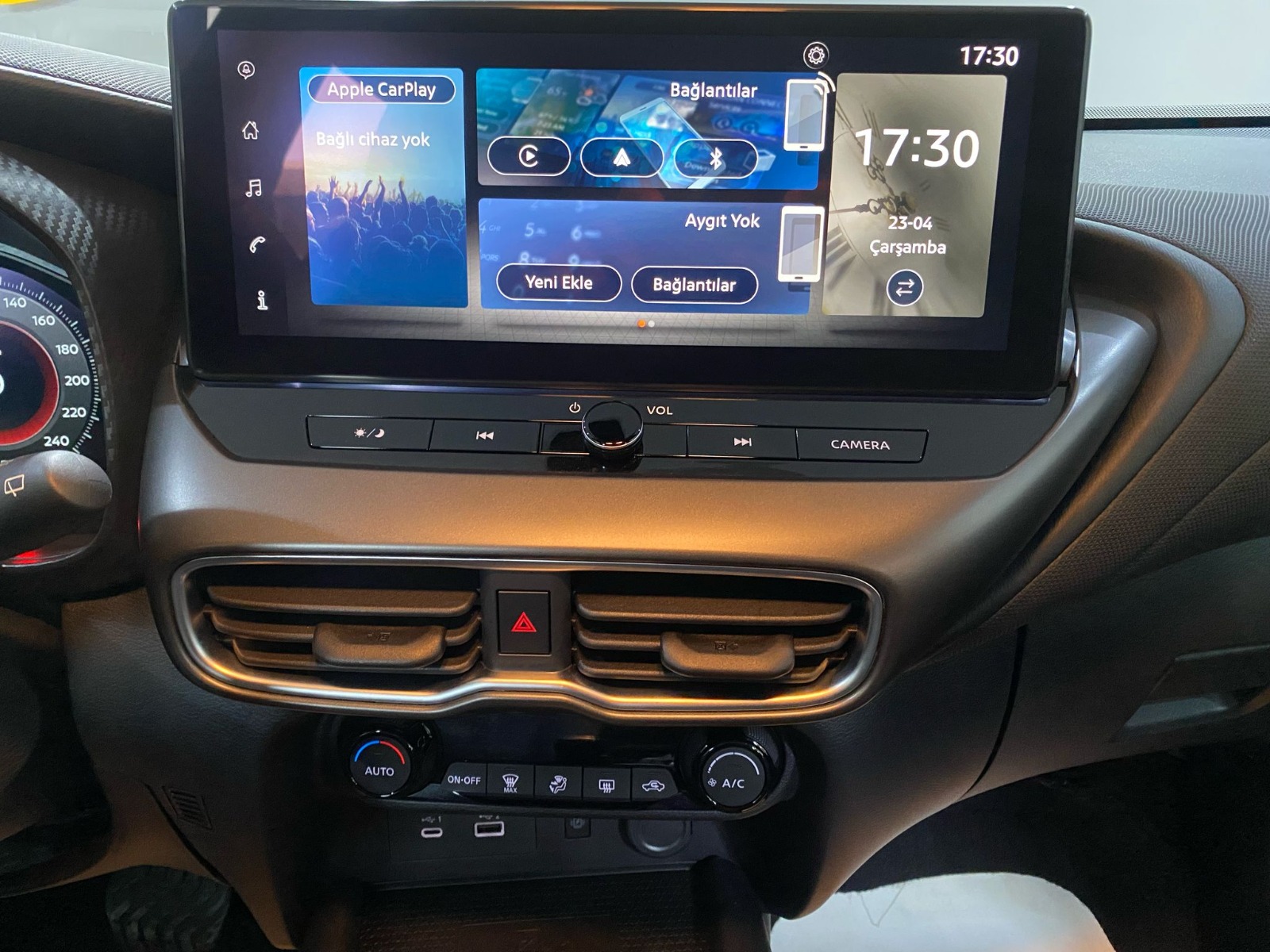 2024 Benzin Otomatik Nissan Juke Mavi Gürel Tasarım Aksesuar Otomotiv San. Tic. Ltd. Şti.