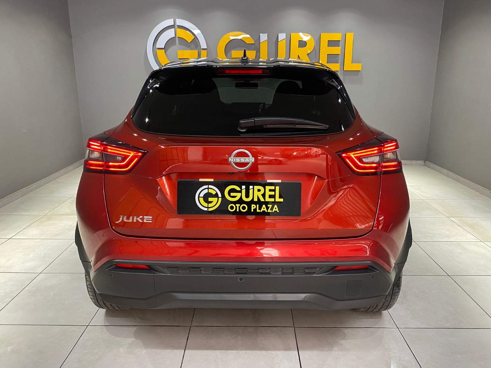2025 Benzin Otomatik Nissan Juke Kırmızı Gürel Tasarım Aksesuar Otomotiv San. Tic. Ltd. Şti.