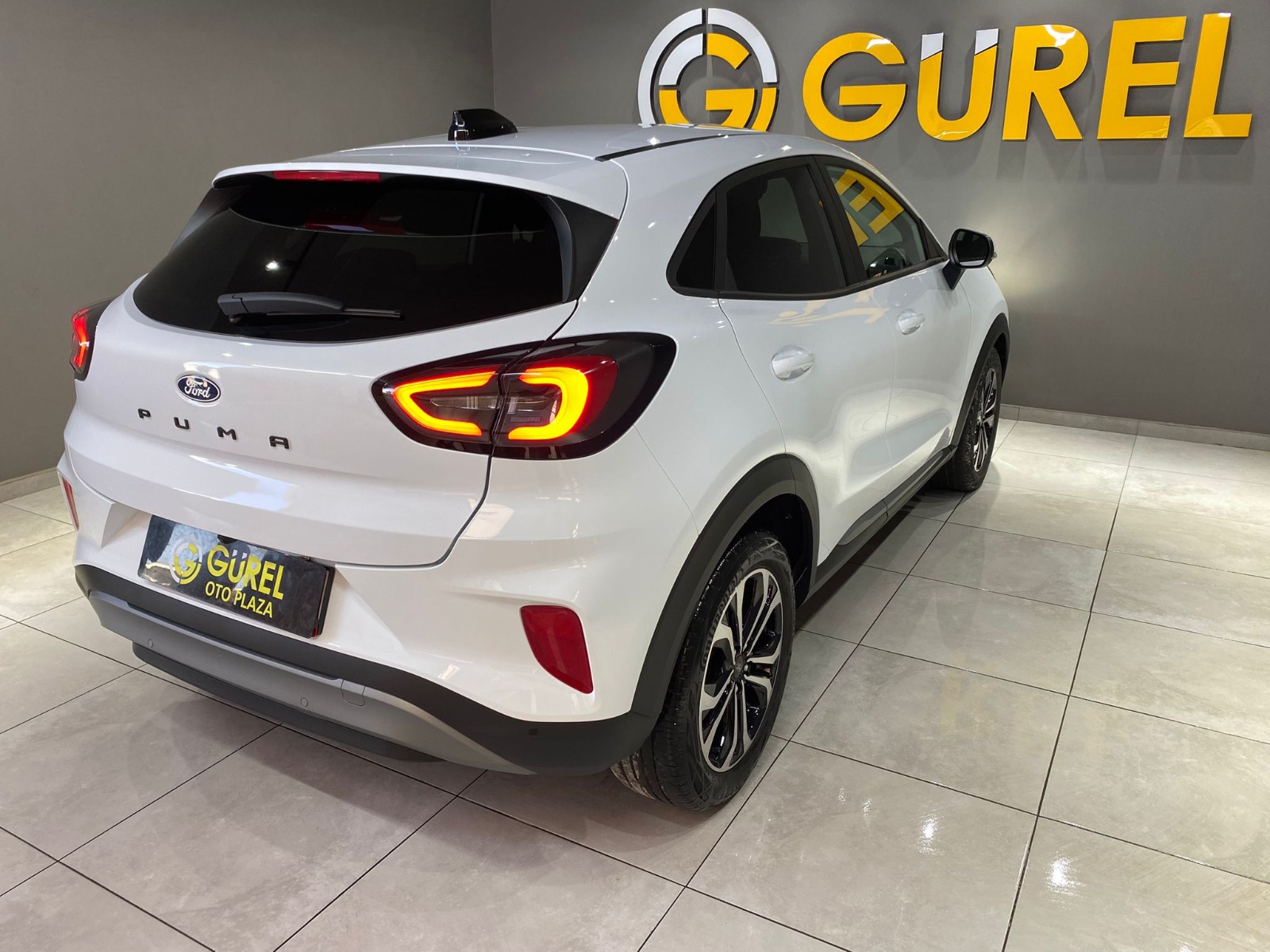 2024 MHEV Otomatik Ford Puma Beyaz Gürel Tasarım Aksesuar Otomotiv San. Tic. Ltd. Şti.