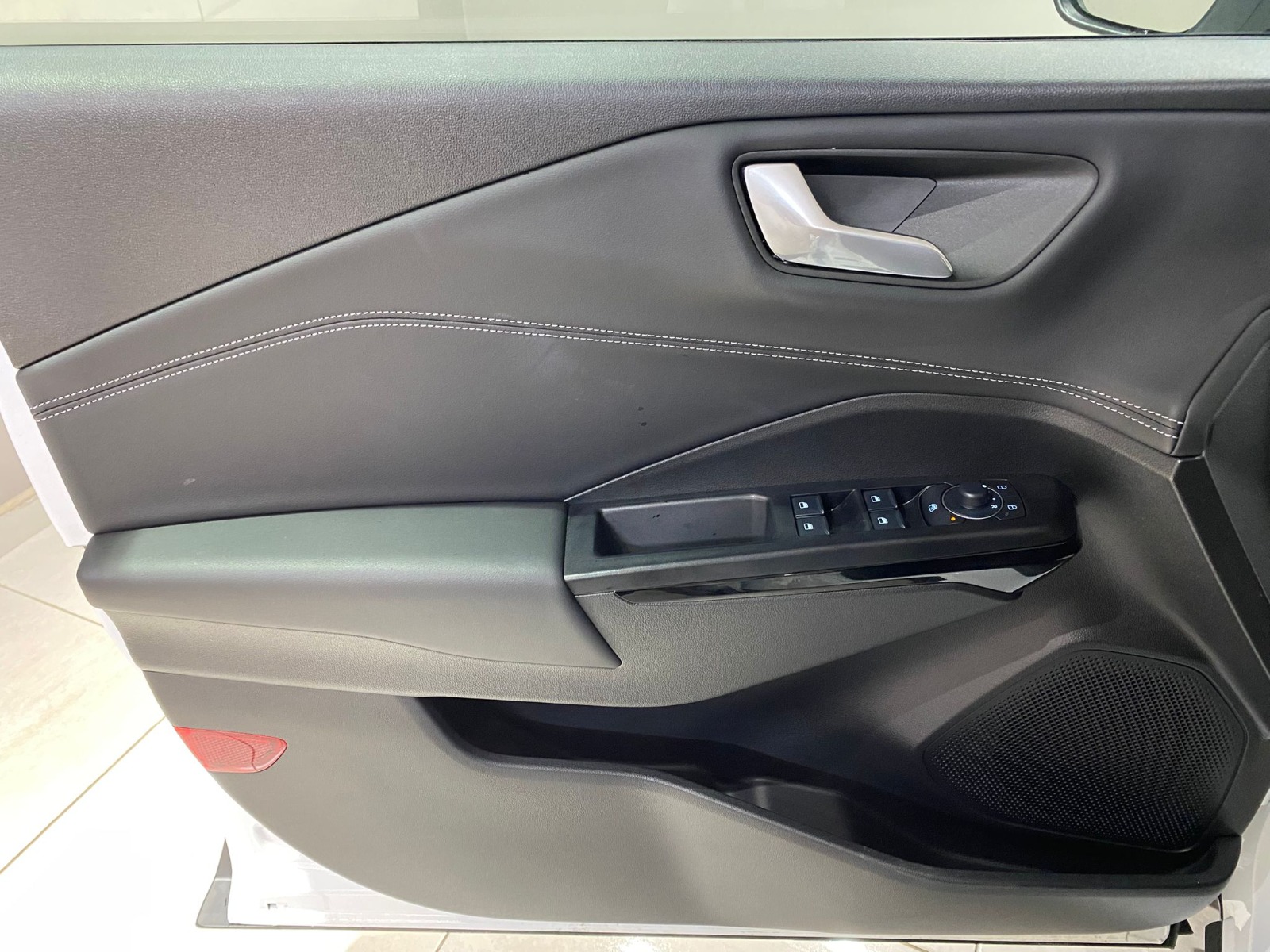 2024 MHEV Otomatik Ford Puma Beyaz Gürel Tasarım Aksesuar Otomotiv San. Tic. Ltd. Şti.