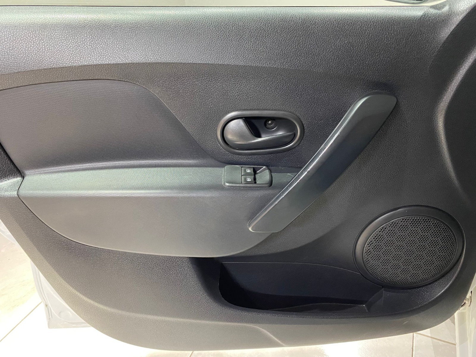 2015 Benzin + LPG Manuel Renault Symbol Beyaz Gürel Tasarım Aksesuar Otomotiv San. Tic. Ltd. Şti.