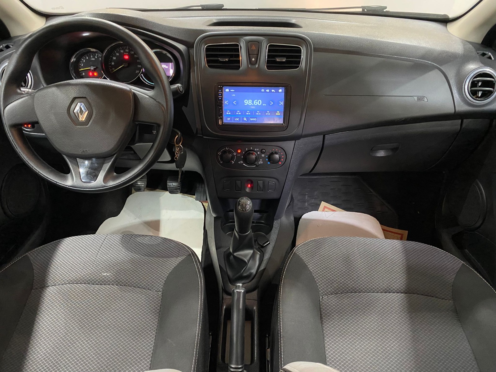 2015 Benzin + LPG Manuel Renault Symbol Beyaz Gürel Tasarım Aksesuar Otomotiv San. Tic. Ltd. Şti.