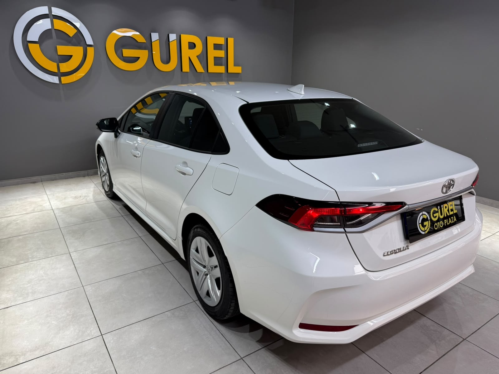 2026 Benzin Otomatik Toyota Corolla Beyaz Gürel Tasarım Aksesuar Otomotiv San. Tic. Ltd. Şti.
