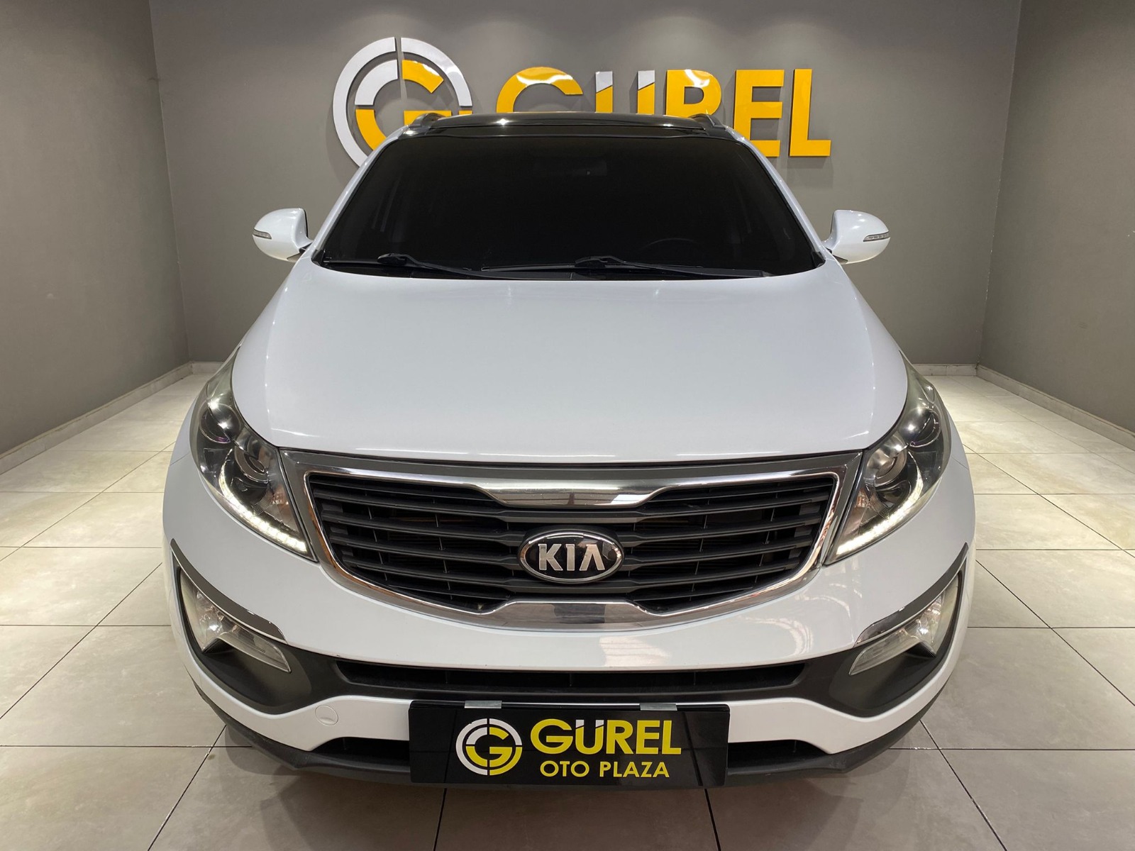 2013 Benzin Manuel Kia Sportage Beyaz Gürel Tasarım Aksesuar Otomotiv San. Tic. Ltd. Şti.