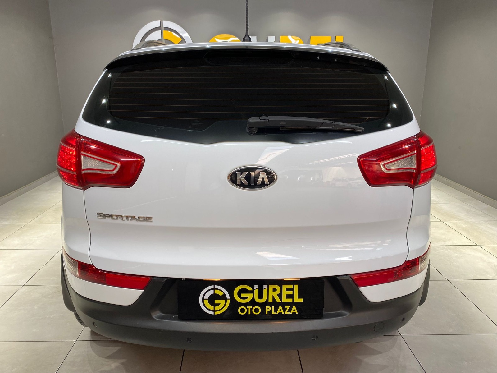 2013 Benzin Manuel Kia Sportage Beyaz Gürel Tasarım Aksesuar Otomotiv San. Tic. Ltd. Şti.
