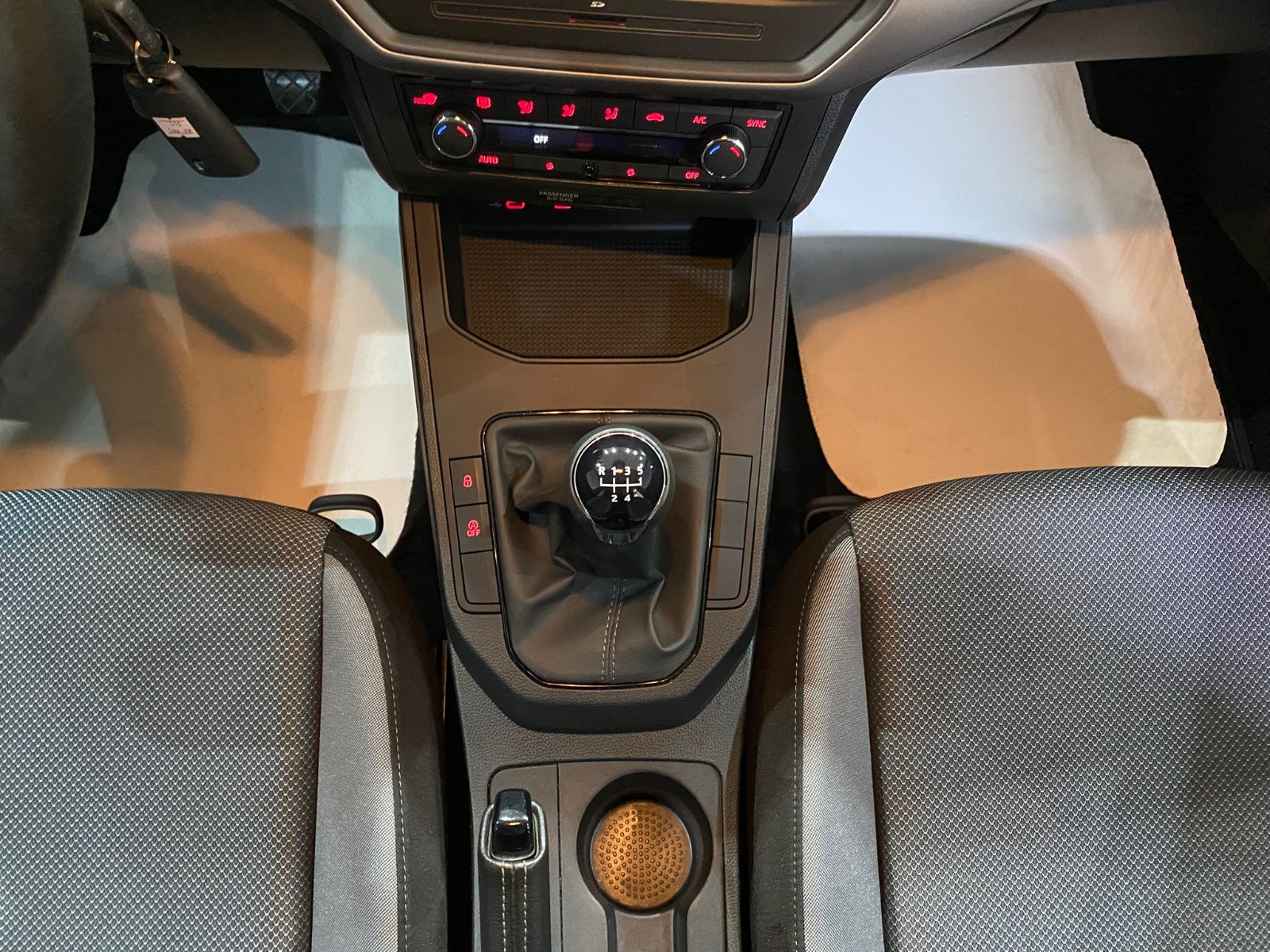 2021 Benzin Manuel Seat Ibiza Kırmızı Gürel Tasarım Aksesuar Otomotiv San. Tic. Ltd. Şti.