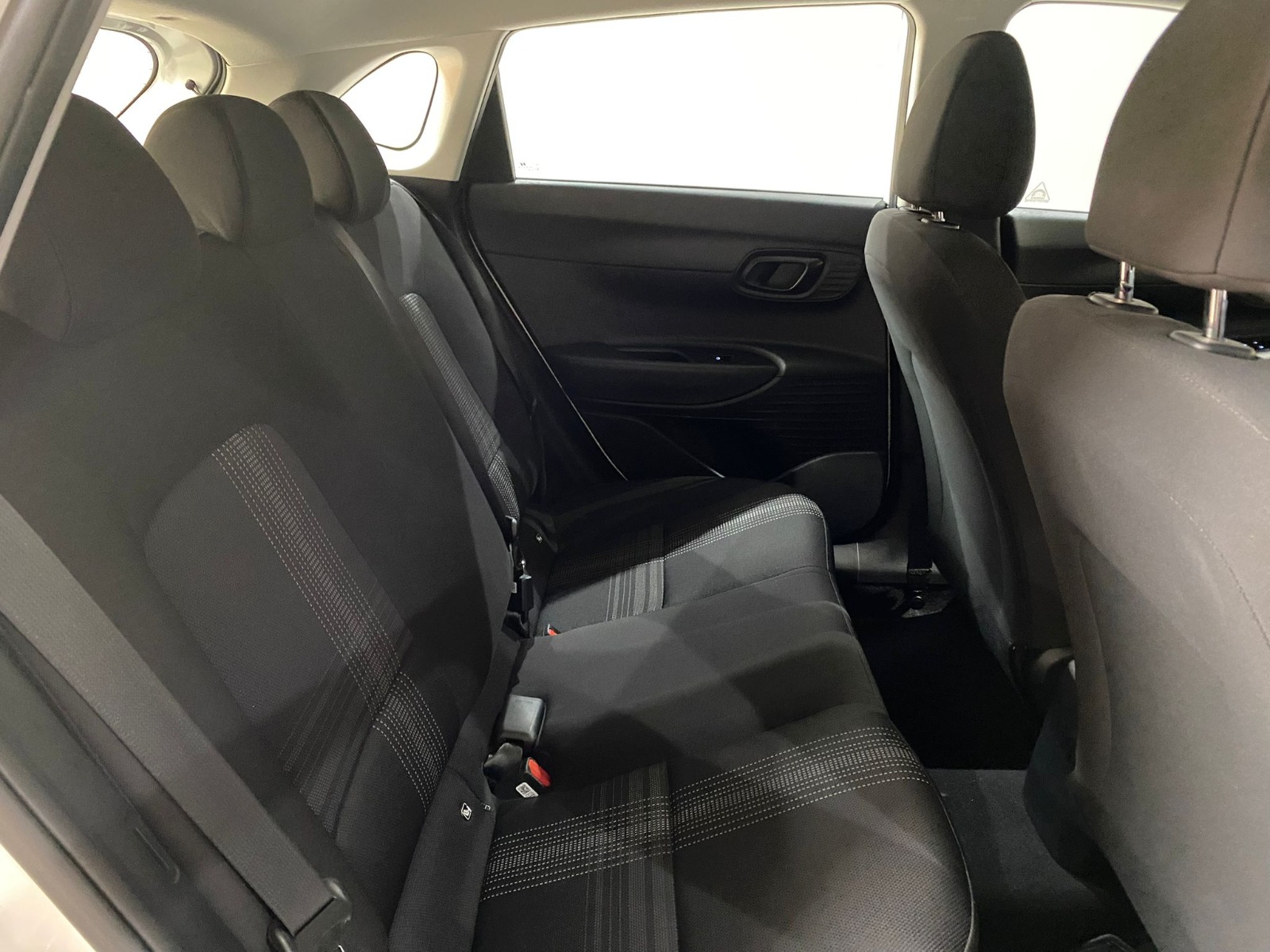2024 Benzin Otomatik Hyundai i20 Beyaz Gürel Tasarım Aksesuar Otomotiv San. Tic. Ltd. Şti.