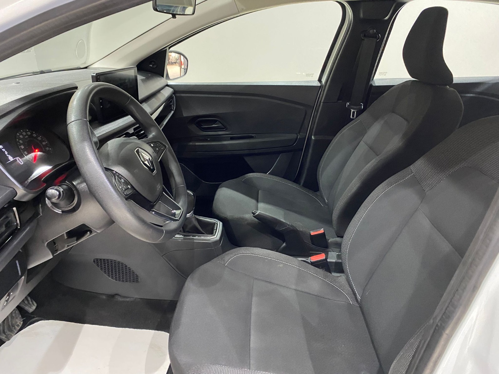 2022 Benzin Otomatik Renault Taliant Beyaz Gürel Tasarım Aksesuar Otomotiv San. Tic. Ltd. Şti.