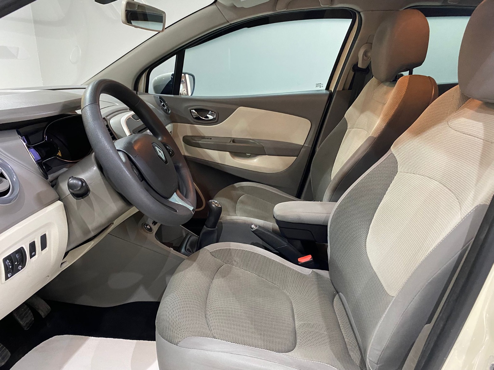 2013 Dizel Manuel Renault Captur Bej Gürel Tasarım Aksesuar Otomotiv San. Tic. Ltd. Şti.