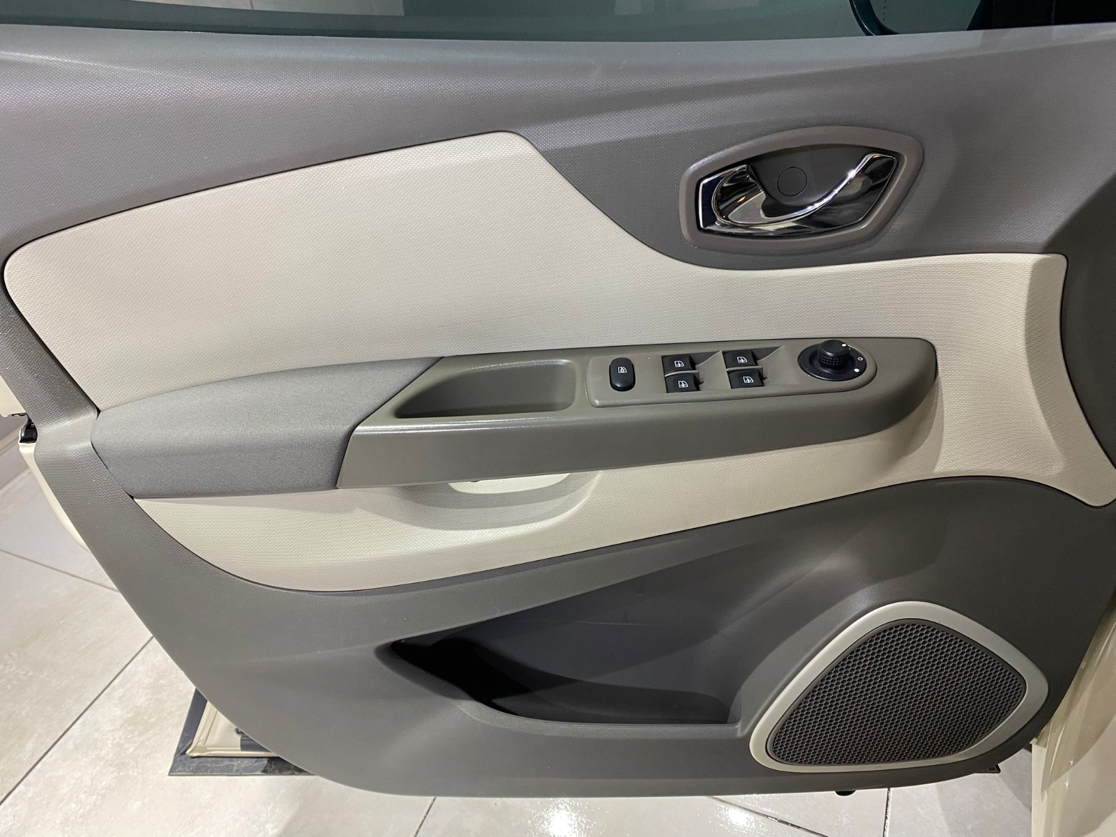 2013 Dizel Manuel Renault Captur Bej Gürel Tasarım Aksesuar Otomotiv San. Tic. Ltd. Şti.