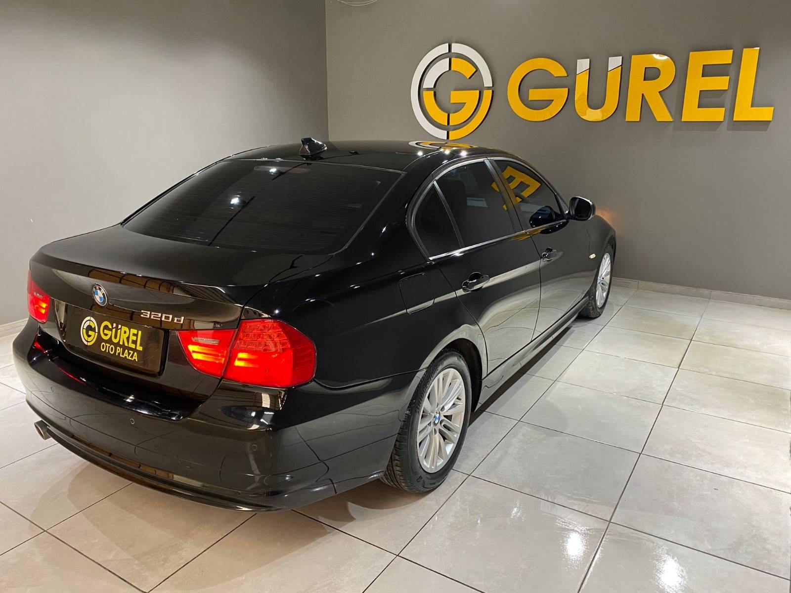 2011 Dizel Otomatik BMW 3 Serisi Siyah Gürel Tasarım Aksesuar Otomotiv San. Tic. Ltd. Şti.