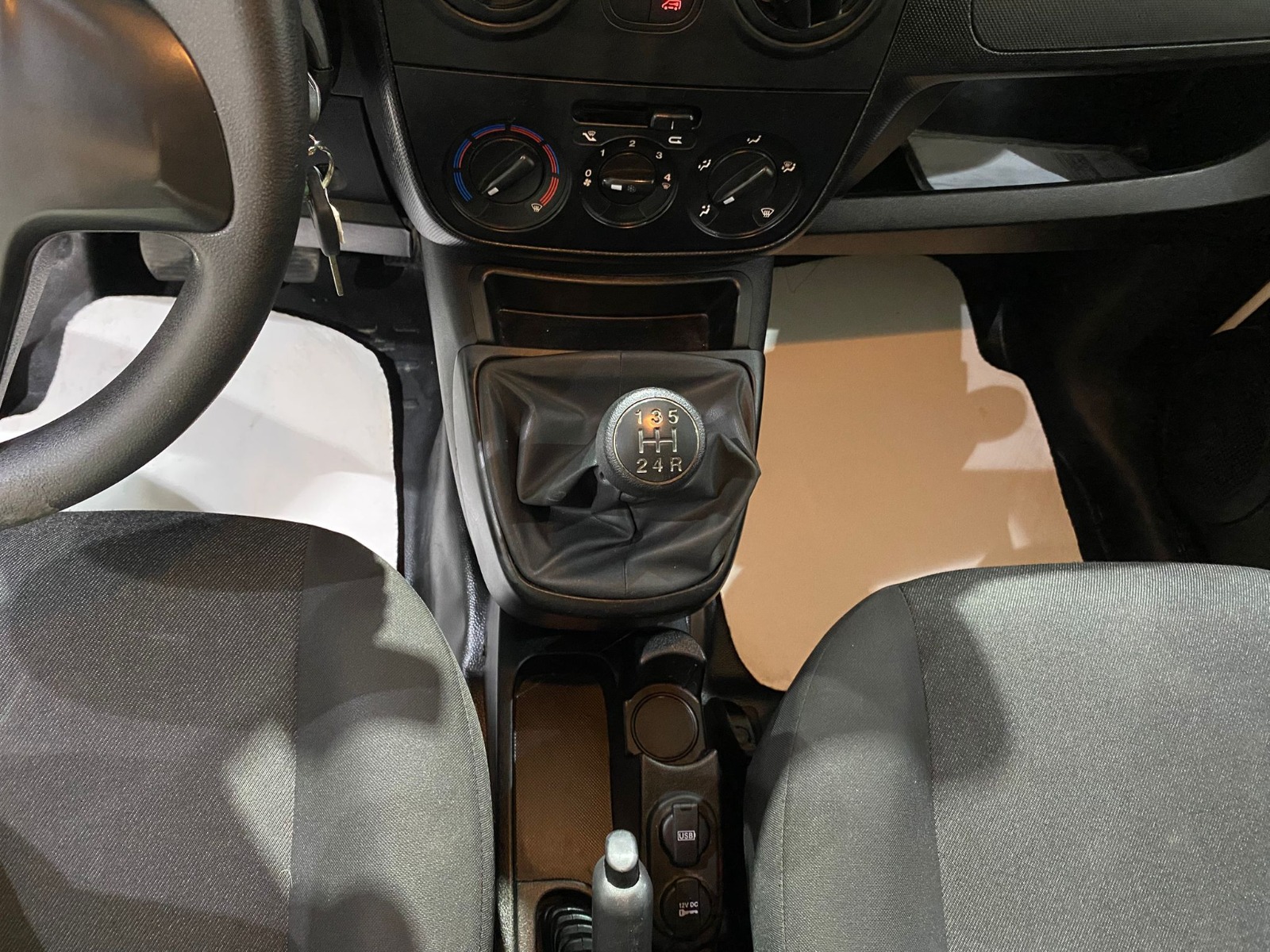 2023 Dizel Manuel Fiat Fiorino Beyaz Gürel Tasarım Aksesuar Otomotiv San. Tic. Ltd. Şti.