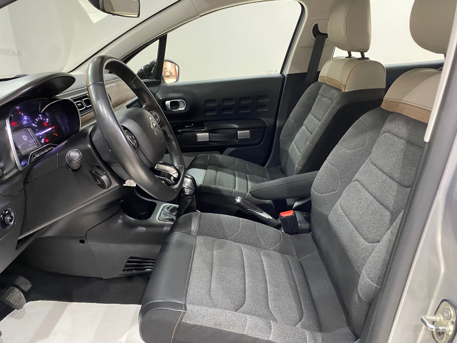 2023 Benzin Manuel Citroen C3 Gri Gürel Tasarım Aksesuar Otomotiv San. Tic. Ltd. Şti.