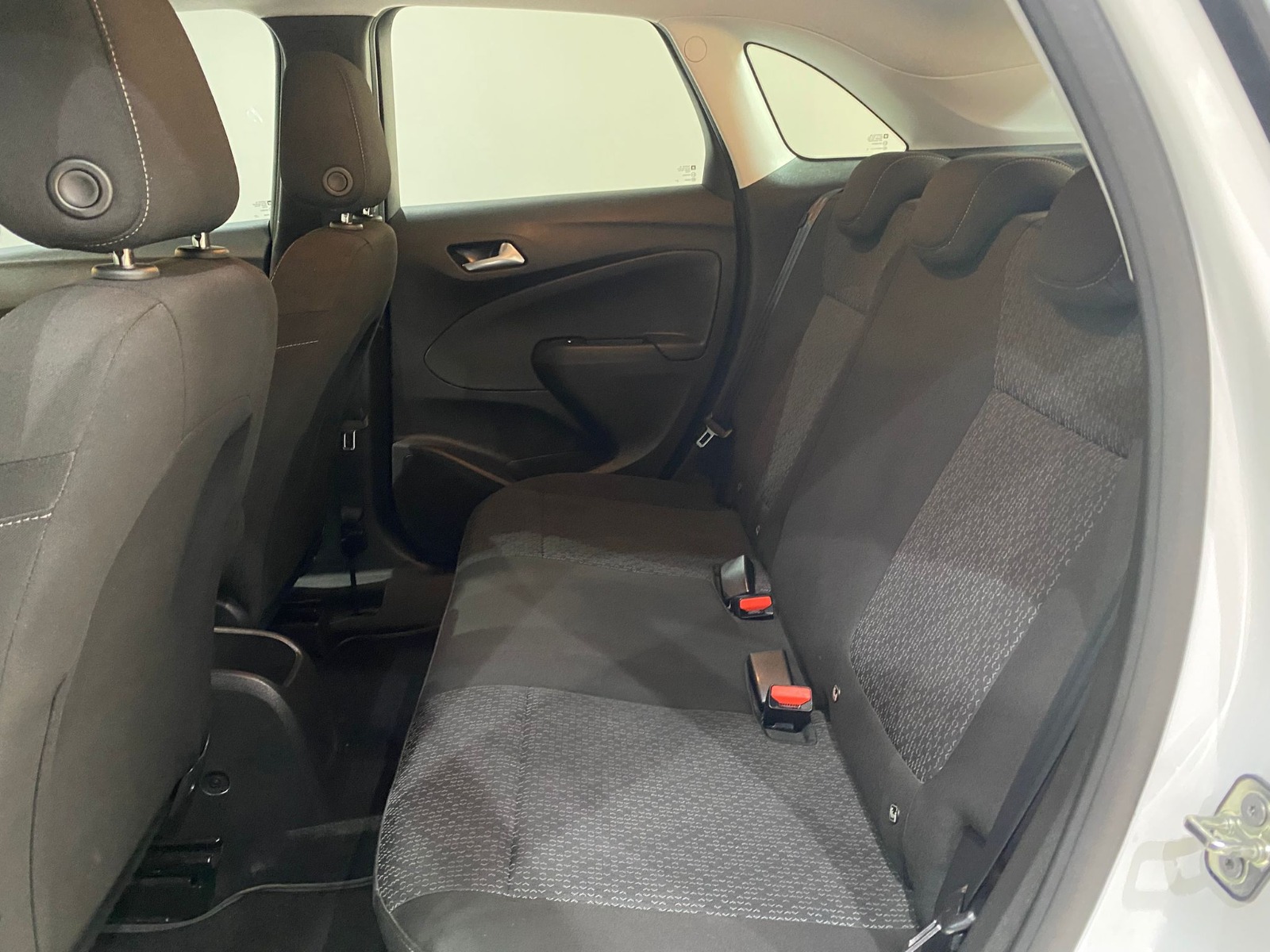 2024 Benzin Otomatik Opel Crossland Beyaz Gürel Tasarım Aksesuar Otomotiv San. Tic. Ltd. Şti.