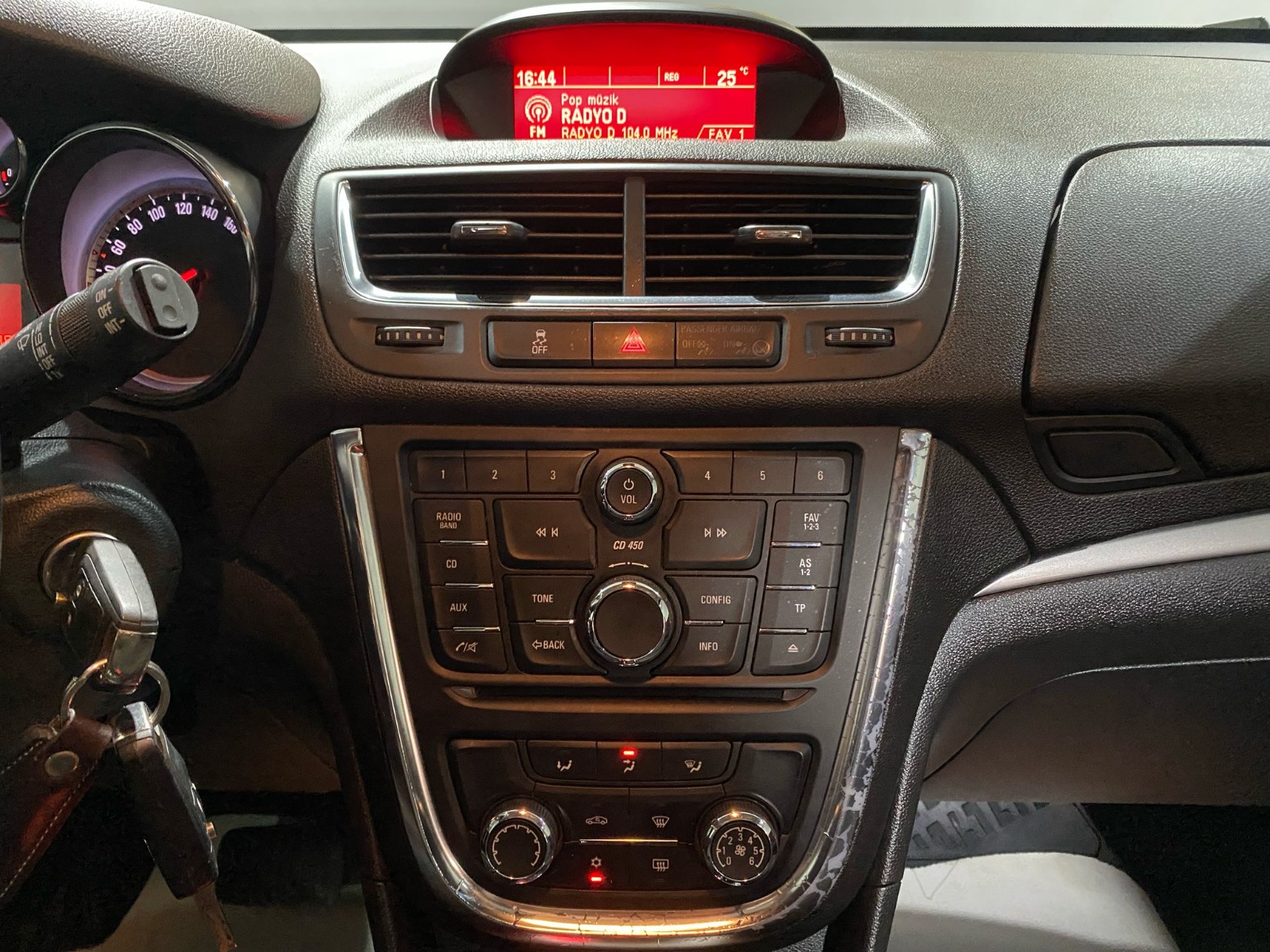 2016 Benzin Otomatik Opel Mokka Gri Gürel Tasarım Aksesuar Otomotiv San. Tic. Ltd. Şti.