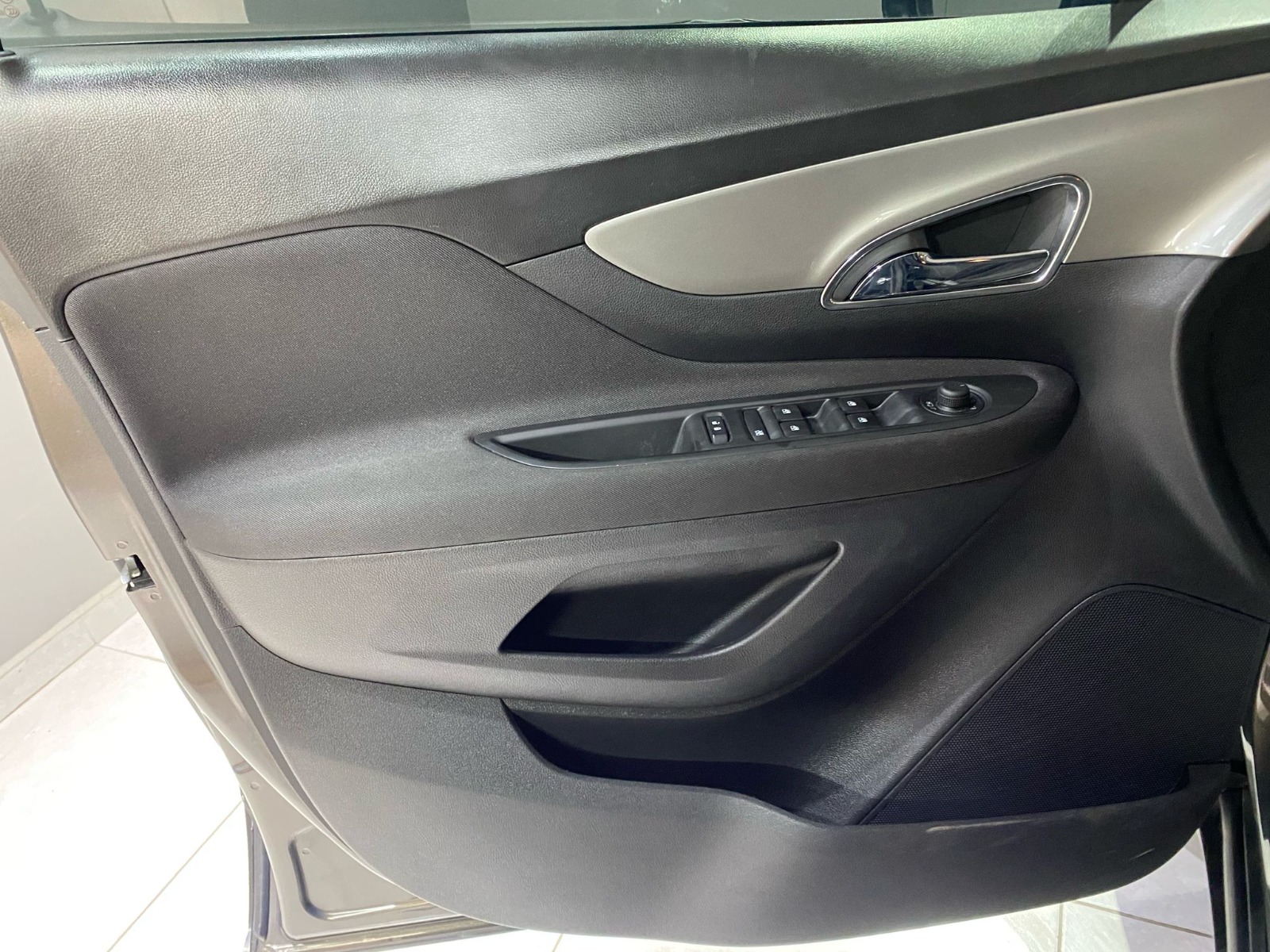 2016 Benzin Otomatik Opel Mokka Gri Gürel Tasarım Aksesuar Otomotiv San. Tic. Ltd. Şti.