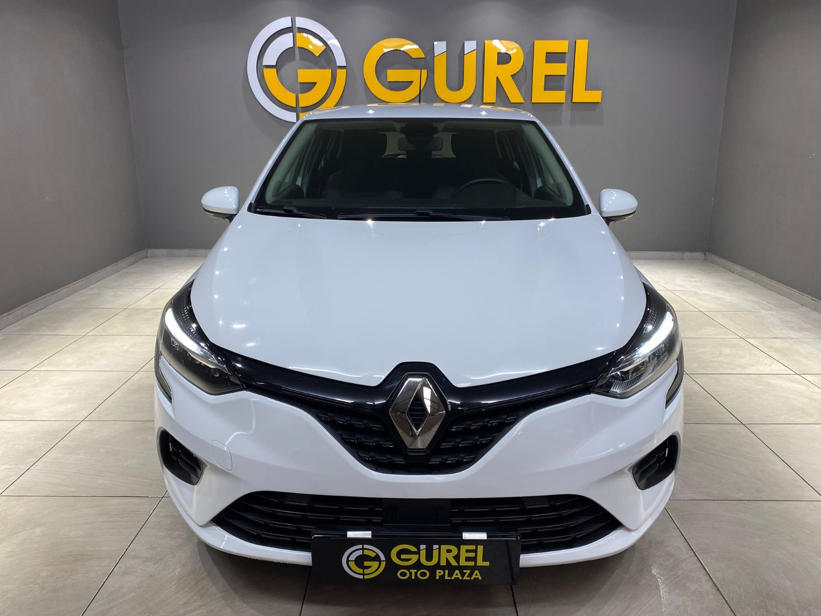 2022 Benzin Manuel Renault Clio Beyaz Gürel Tasarım Aksesuar Otomotiv San. Tic. Ltd. Şti.