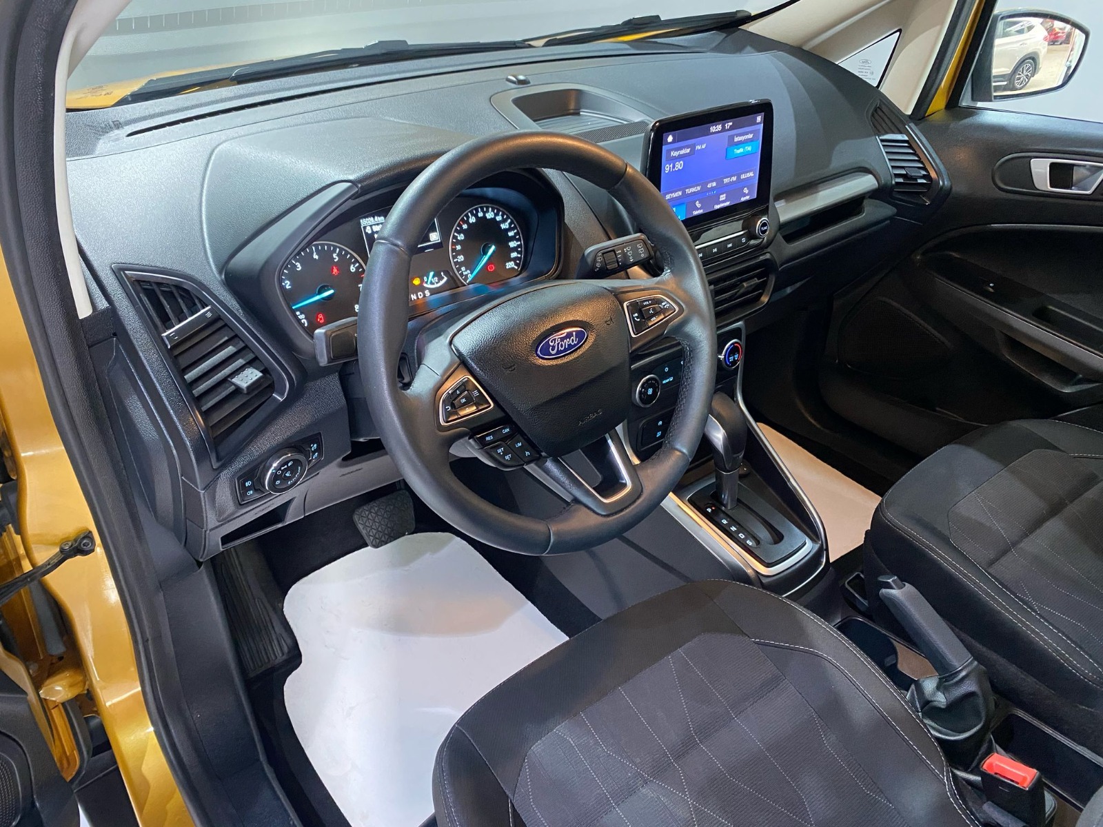 2020 Benzin Otomatik Ford EcoSport Turuncu Gürel Tasarım Aksesuar Otomotiv San. Tic. Ltd. Şti.