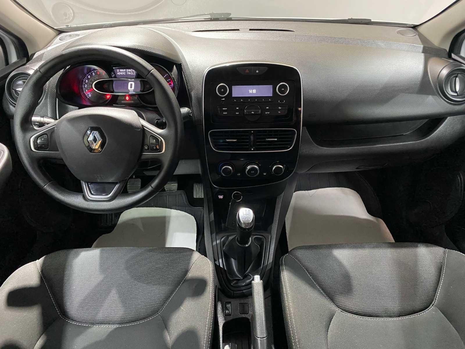 2019 Benzin Manuel Renault Clio Beyaz Gürel Tasarım Aksesuar Otomotiv San. Tic. Ltd. Şti.