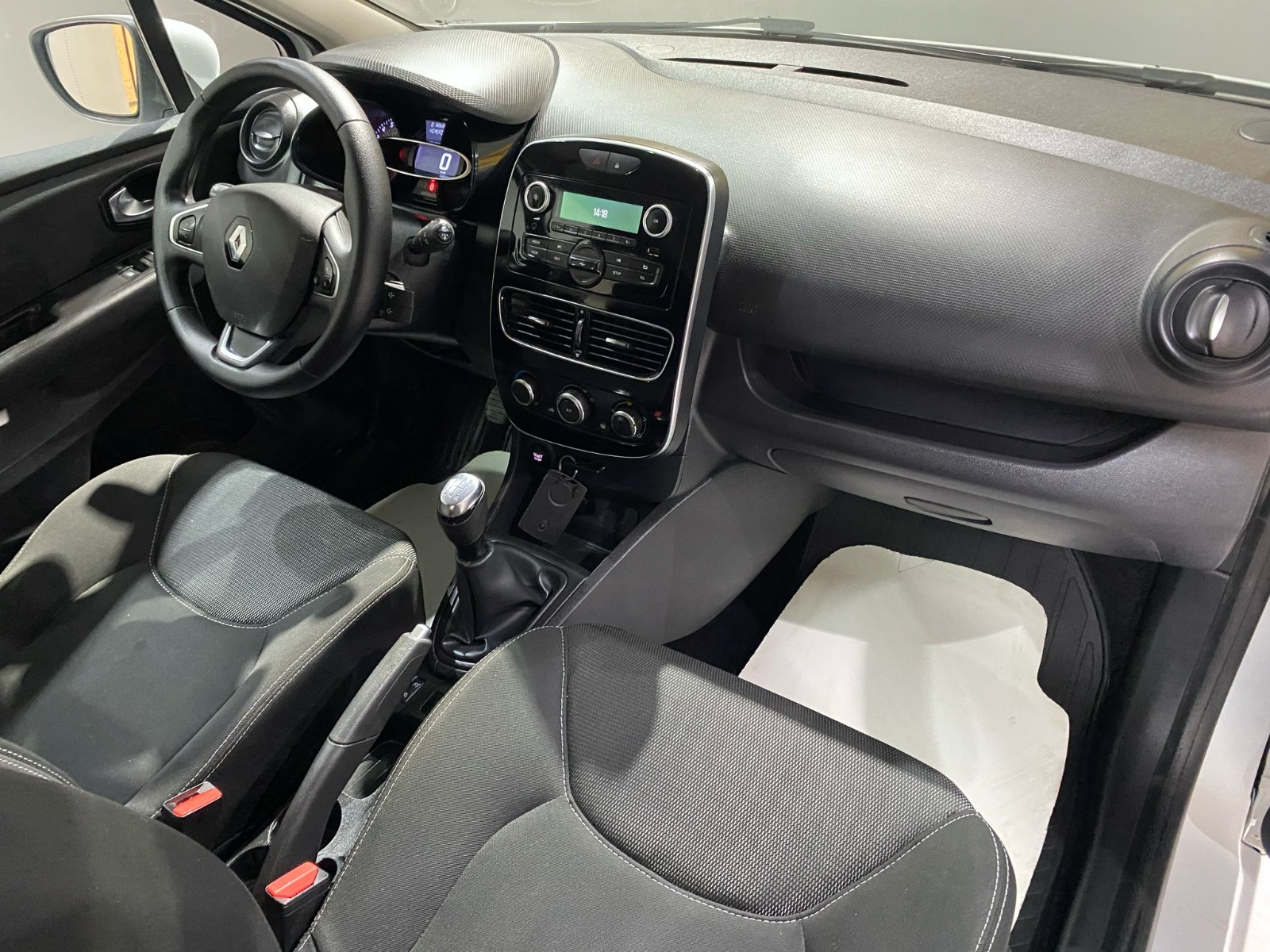 2019 Benzin Manuel Renault Clio Beyaz Gürel Tasarım Aksesuar Otomotiv San. Tic. Ltd. Şti.