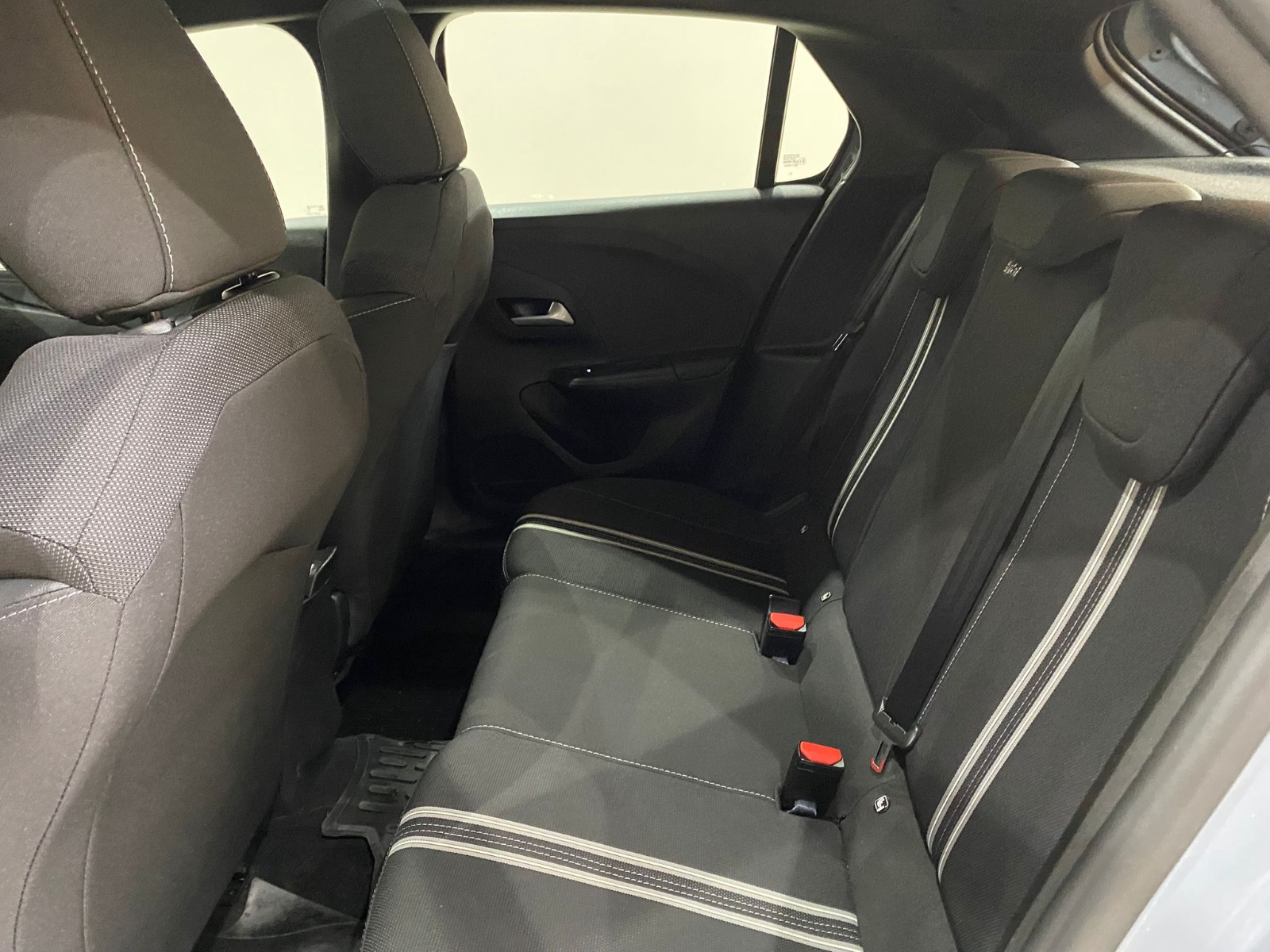 2025 Hybrid Otomatik Opel  Corsa  Gri Gürel Tasarım Aksesuar Otomotiv San. Tic. Ltd. Şti.