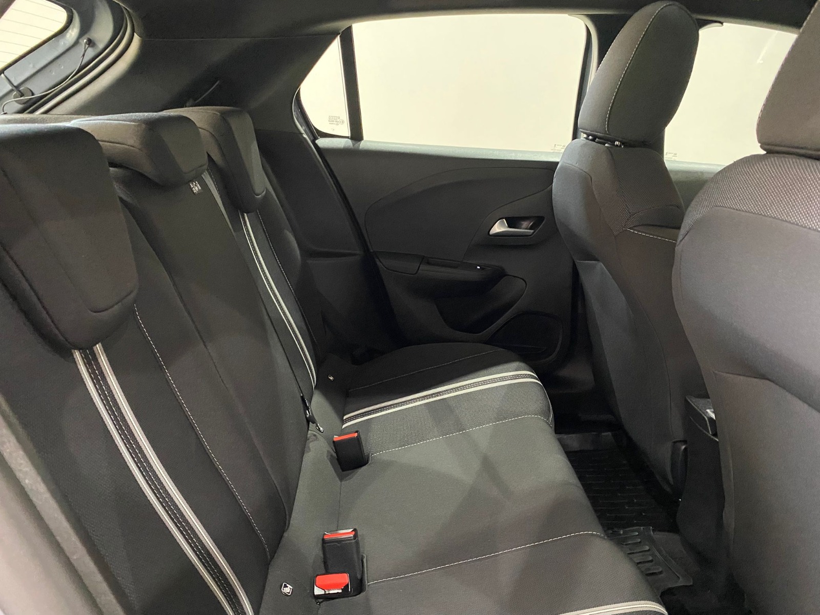 2025 Hybrid Otomatik Opel  Corsa  Gri Gürel Tasarım Aksesuar Otomotiv San. Tic. Ltd. Şti.