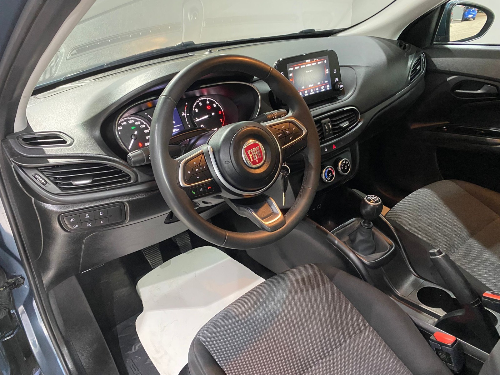 2023 Benzin Manuel Fiat Egea Mavi Gürel Tasarım Aksesuar Otomotiv San. Tic. Ltd. Şti.