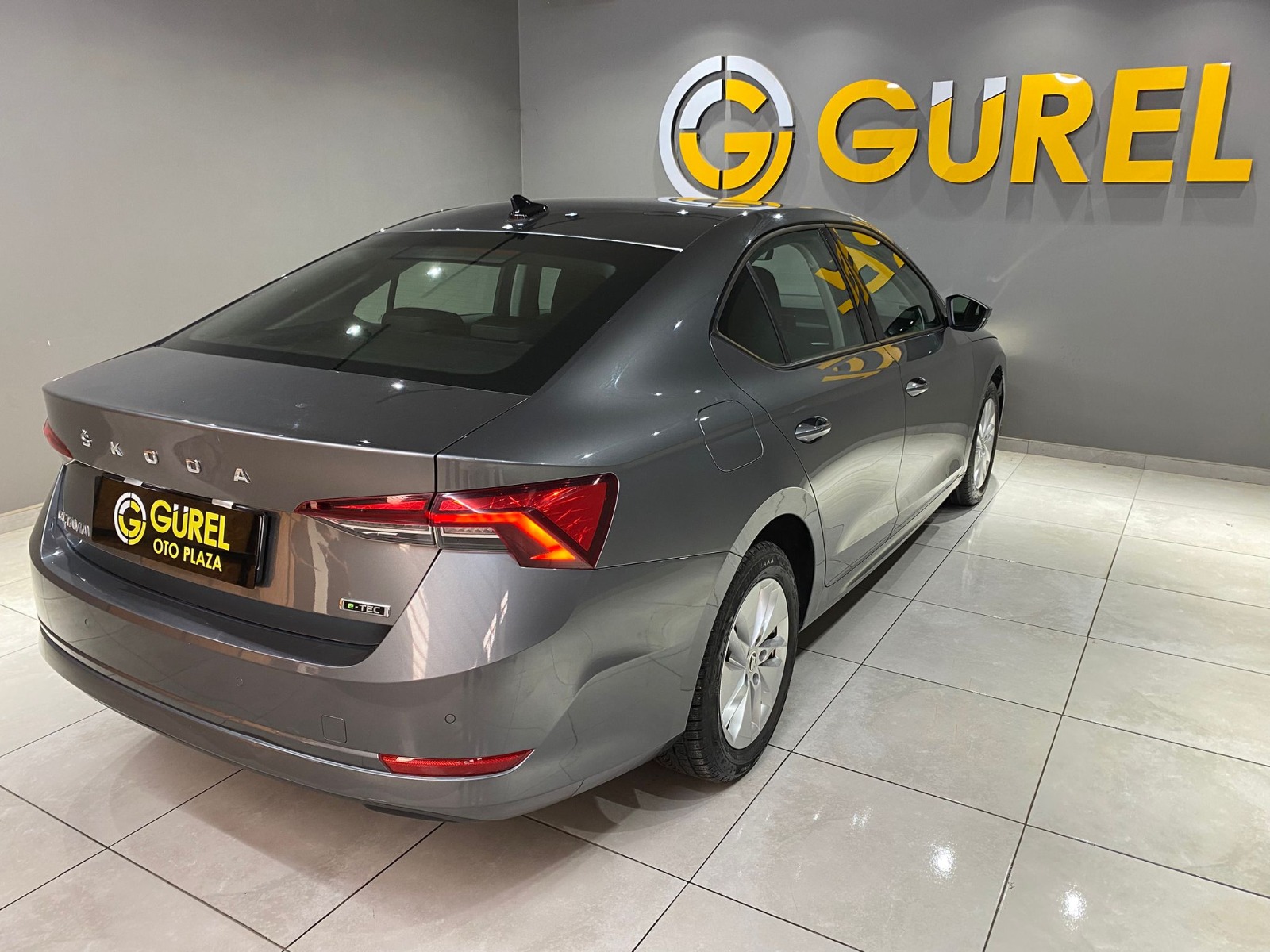 2022 Hybrid Otomatik Skoda Octavia Gri Gürel Tasarım Aksesuar Otomotiv San. Tic. Ltd. Şti.