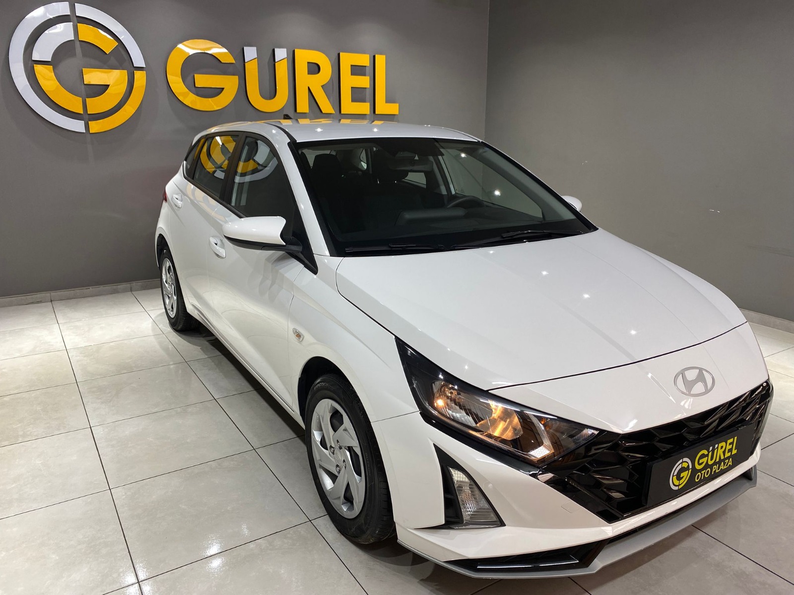 2024 Benzin Otomatik Hyundai i20 Beyaz Gürel Tasarım Aksesuar Otomotiv San. Tic. Ltd. Şti.