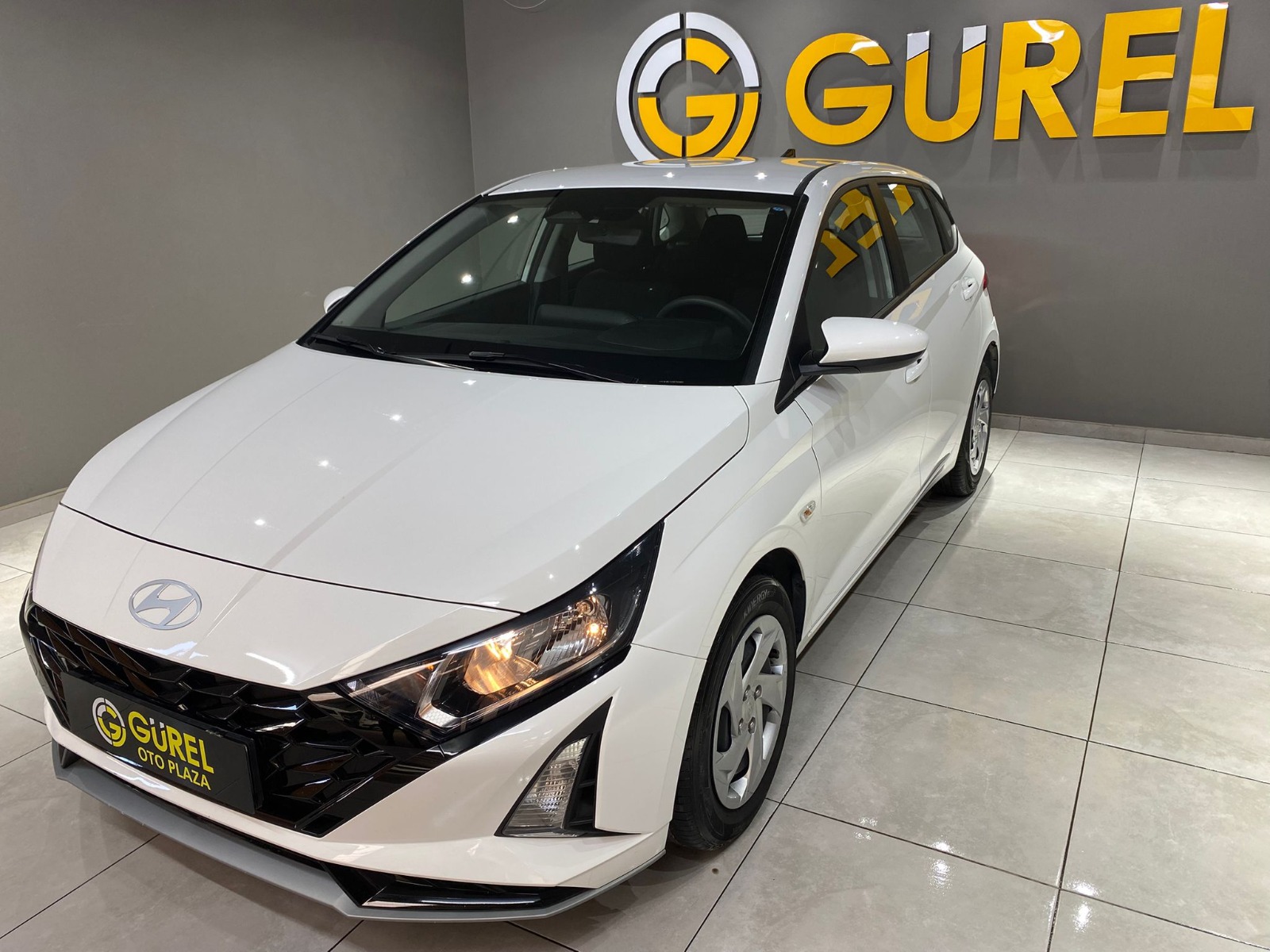 2024 Benzin Otomatik Hyundai i20 Beyaz Gürel Tasarım Aksesuar Otomotiv San. Tic. Ltd. Şti.