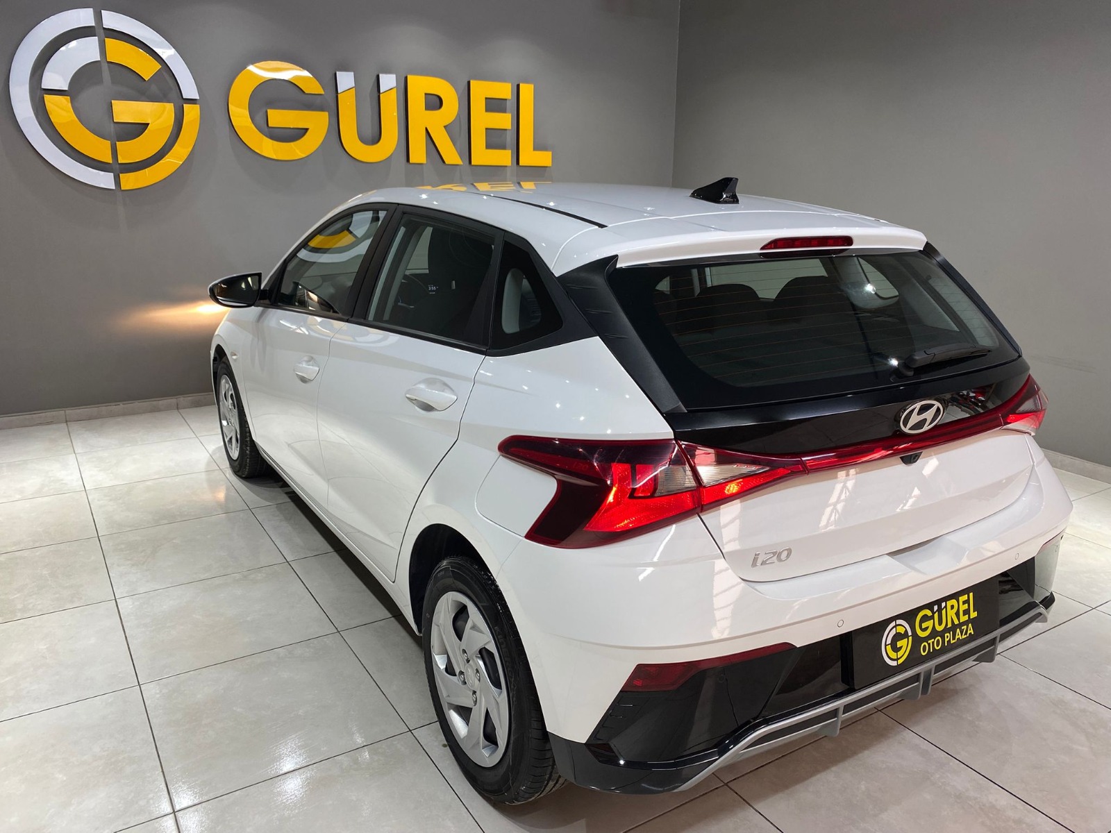2024 Benzin Otomatik Hyundai i20 Beyaz Gürel Tasarım Aksesuar Otomotiv San. Tic. Ltd. Şti.