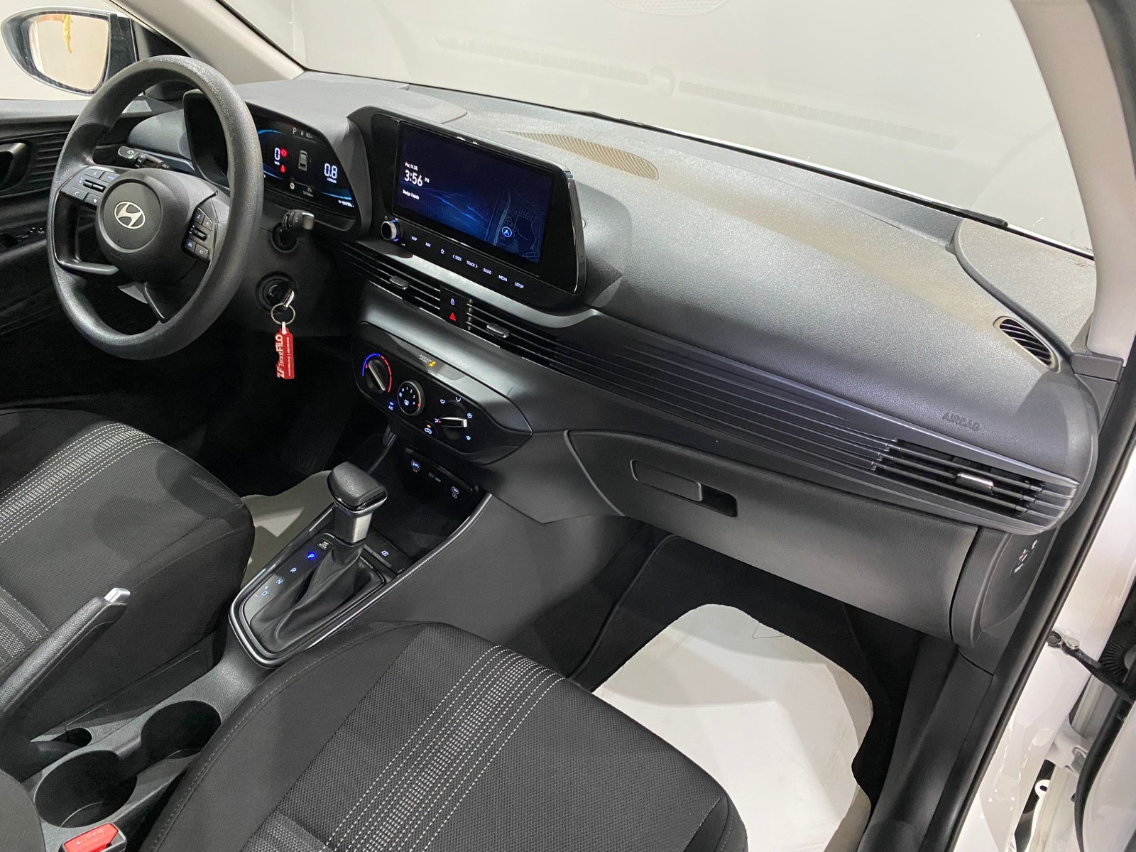 2024 Benzin Otomatik Hyundai i20 Beyaz Gürel Tasarım Aksesuar Otomotiv San. Tic. Ltd. Şti.