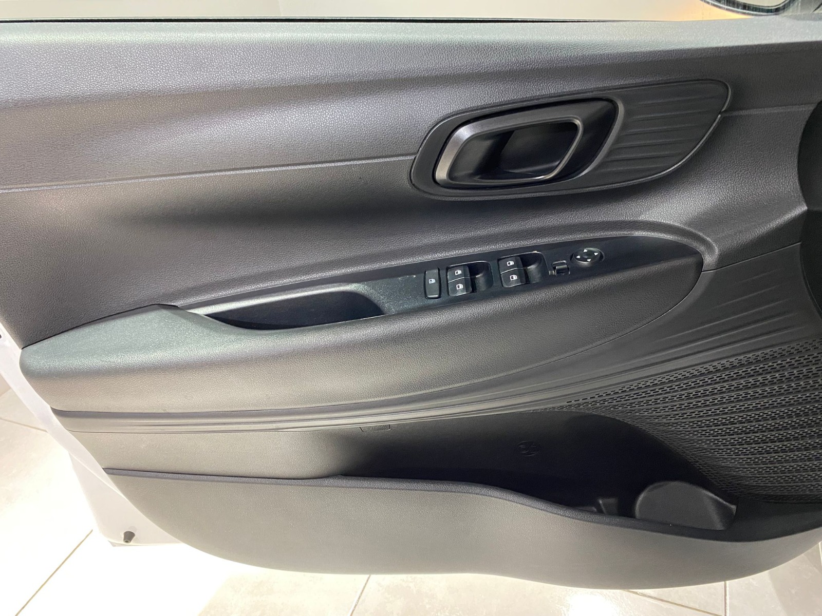 2024 Benzin Otomatik Hyundai i20 Beyaz Gürel Tasarım Aksesuar Otomotiv San. Tic. Ltd. Şti.