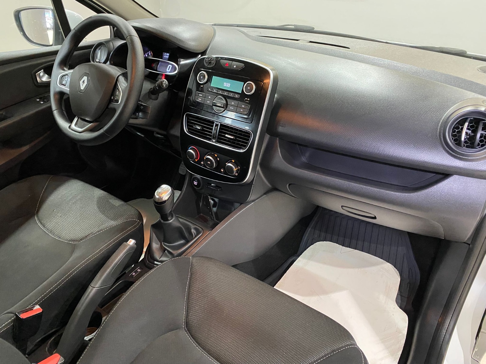 2020 Benzin Manuel Renault Clio Beyaz Gürel Tasarım Aksesuar Otomotiv San. Tic. Ltd. Şti.