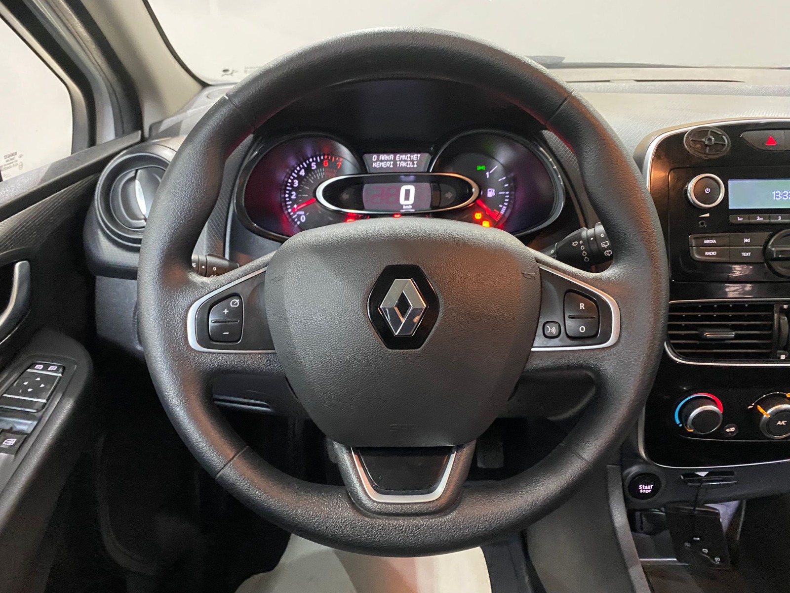 2020 Benzin Manuel Renault Clio Beyaz Gürel Tasarım Aksesuar Otomotiv San. Tic. Ltd. Şti.