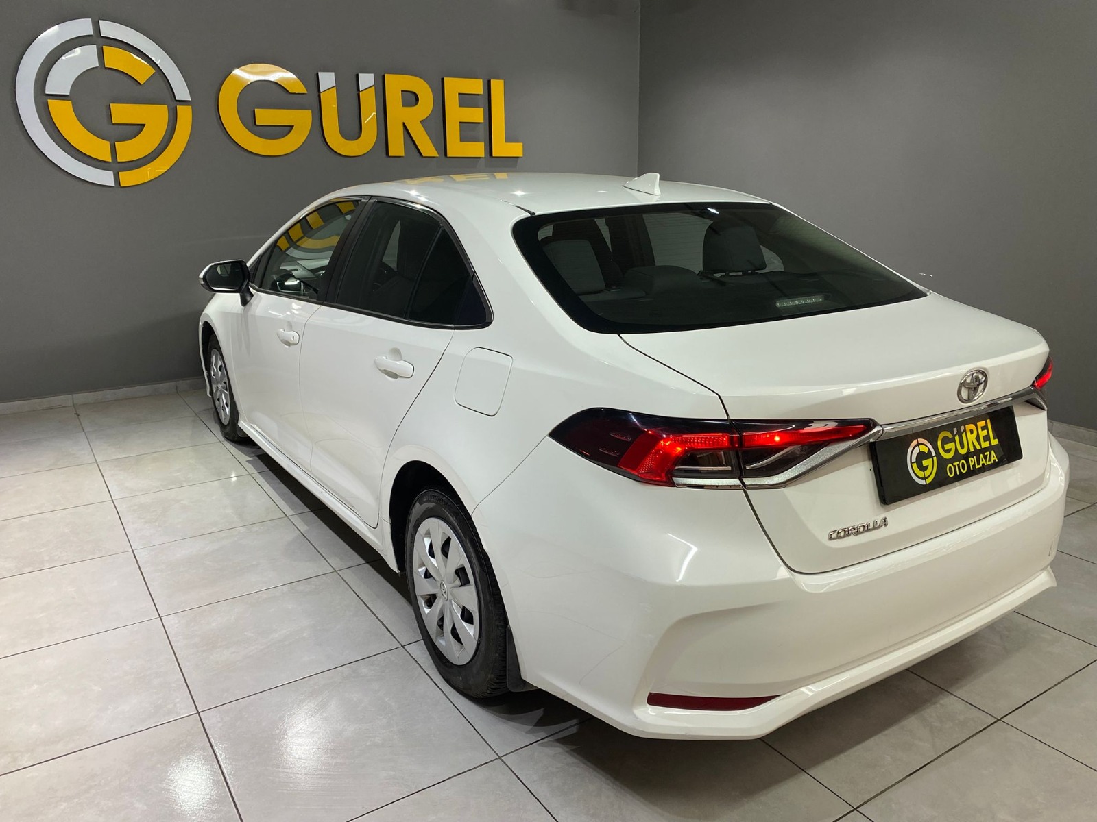 2022 Benzin Otomatik Toyota Corolla Beyaz Gürel Tasarım Aksesuar Otomotiv San. Tic. Ltd. Şti.