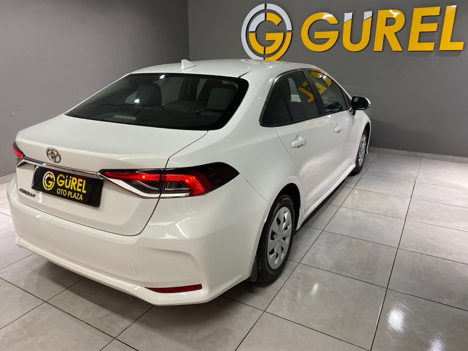 2022 Benzin Otomatik Toyota Corolla Beyaz Gürel Tasarım Aksesuar Otomotiv San. Tic. Ltd. Şti.