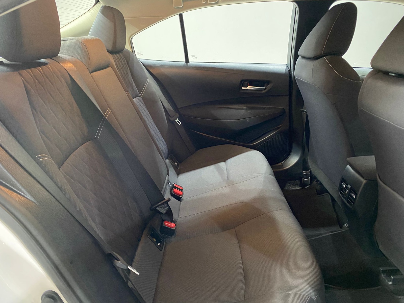2022 Benzin Otomatik Toyota Corolla Beyaz Gürel Tasarım Aksesuar Otomotiv San. Tic. Ltd. Şti.