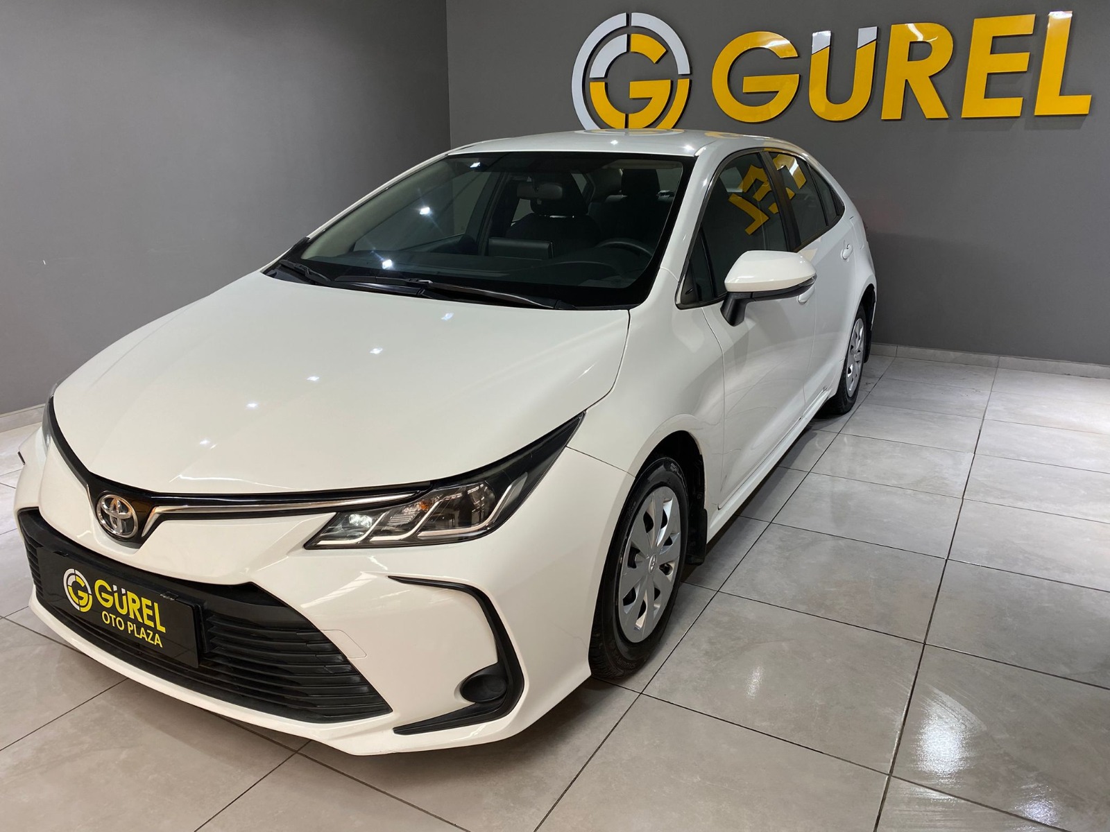 2022 Benzin Otomatik Toyota Corolla Beyaz Gürel Tasarım Aksesuar Otomotiv San. Tic. Ltd. Şti.