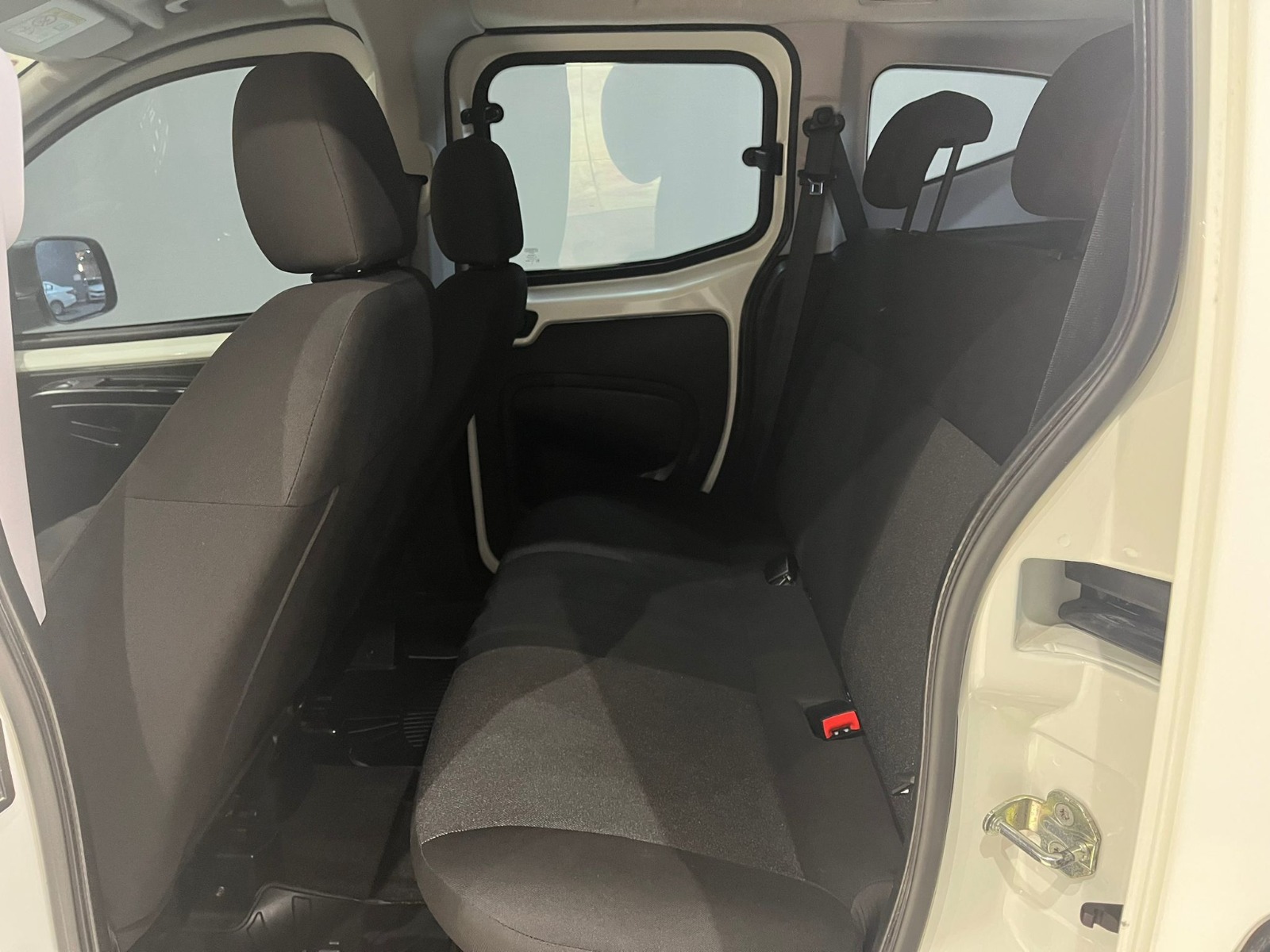 2023 Dizel Manuel Fiat Fiorino Beyaz Gürel Tasarım Aksesuar Otomotiv San. Tic. Ltd. Şti.