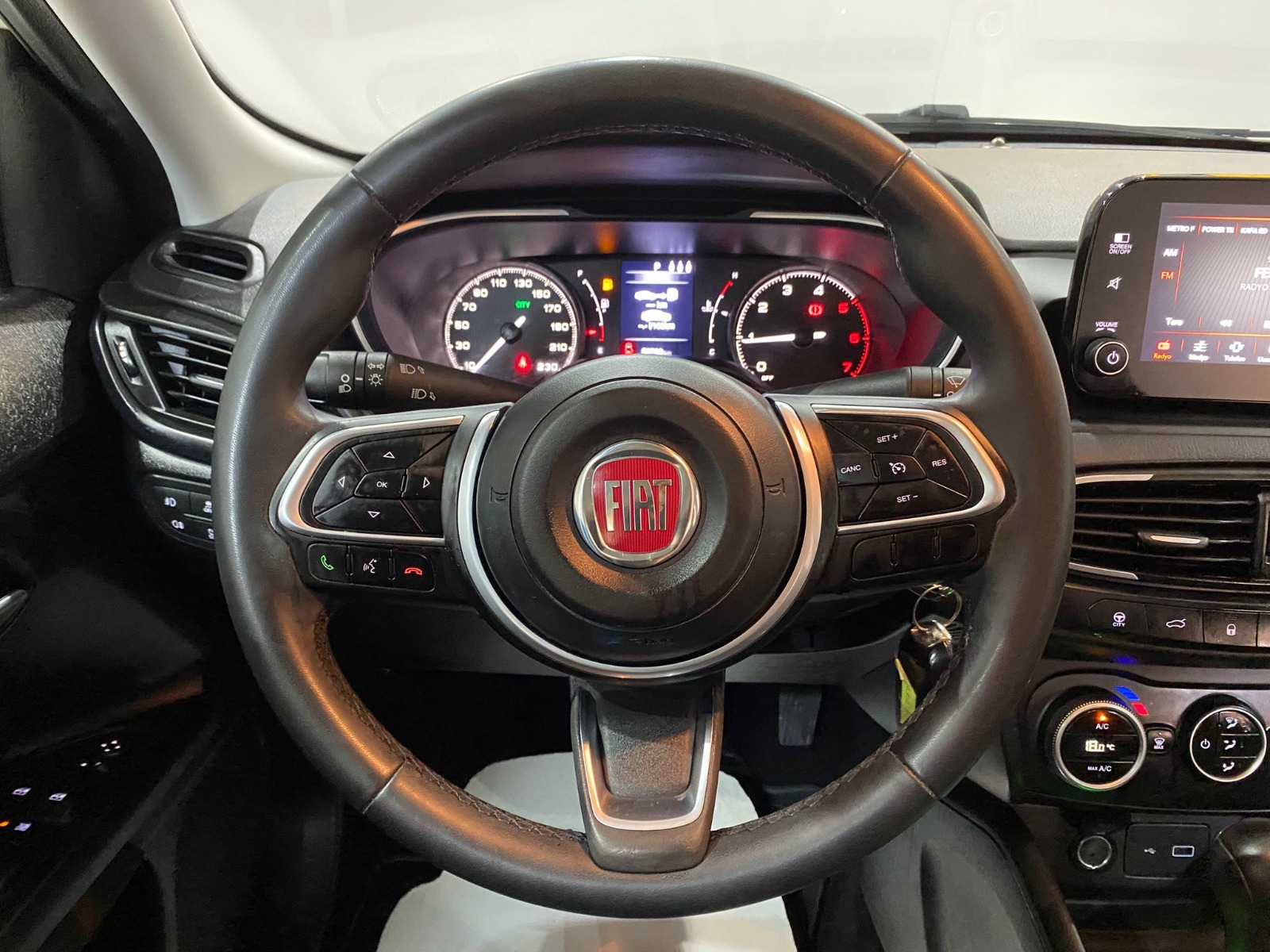 2024 Dizel Otomatik Fiat Egea Beyaz Gürel Tasarım Aksesuar Otomotiv San. Tic. Ltd. Şti.