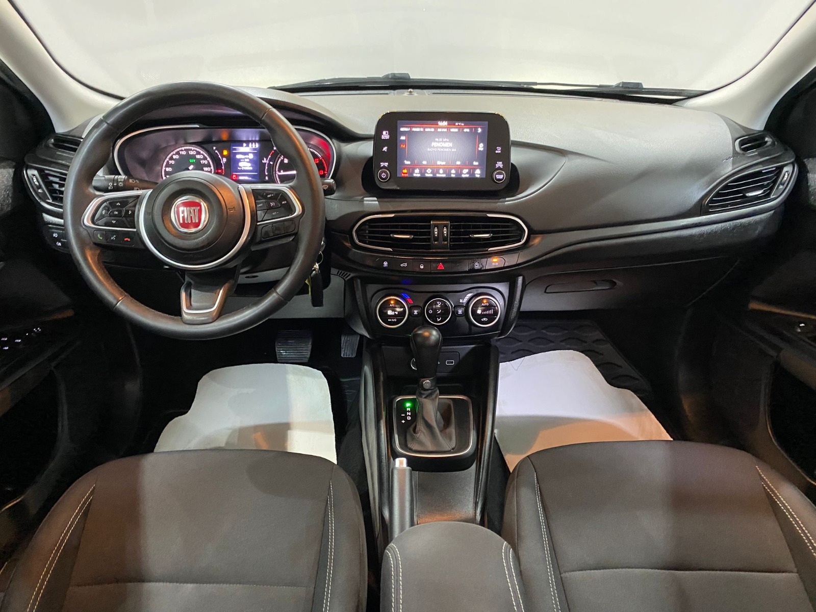 2024 Dizel Otomatik Fiat Egea Beyaz Gürel Tasarım Aksesuar Otomotiv San. Tic. Ltd. Şti.